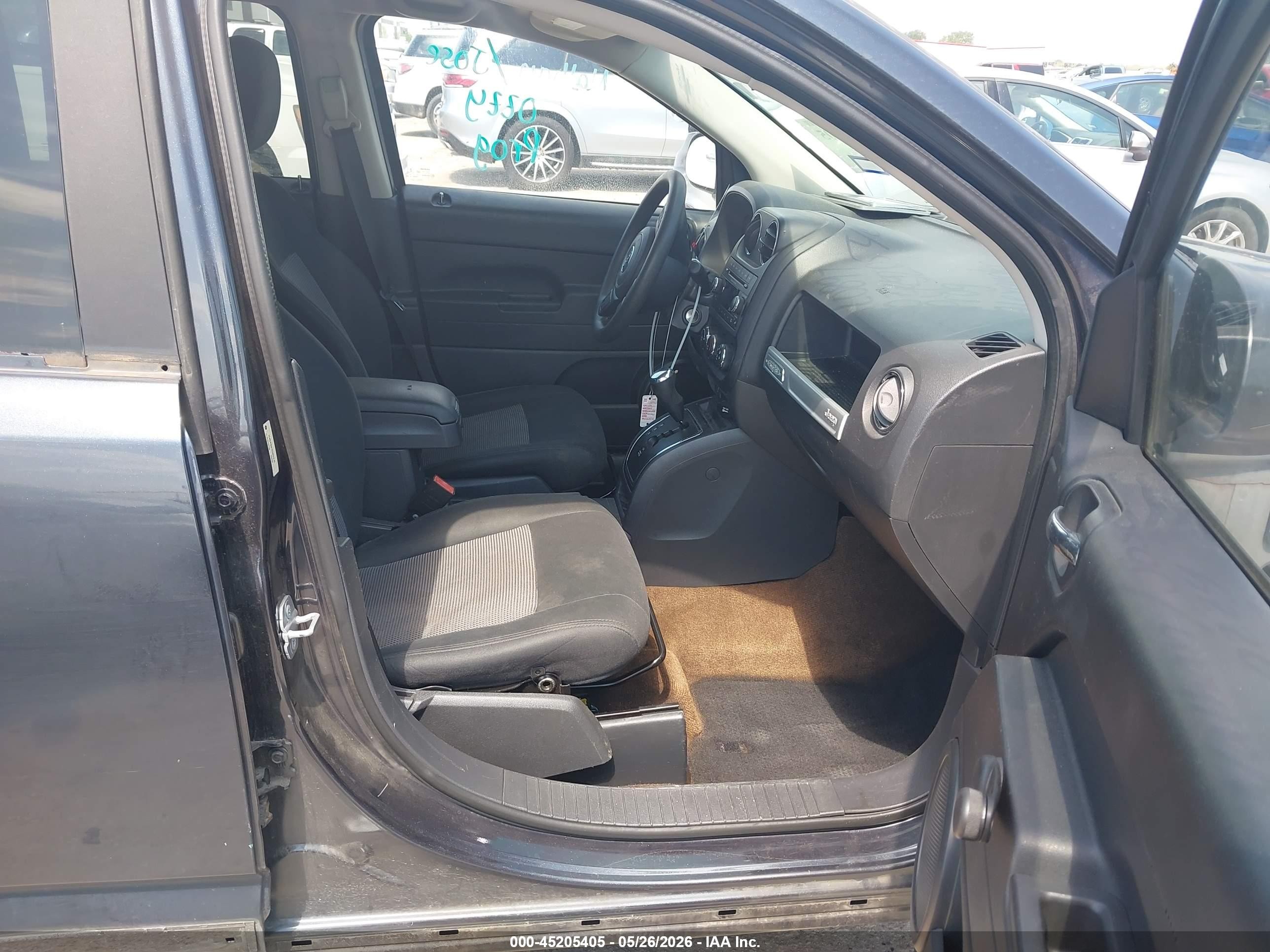 2014 Jeep Compass Sport Gray vin: 1C4NJCBA7ED631242