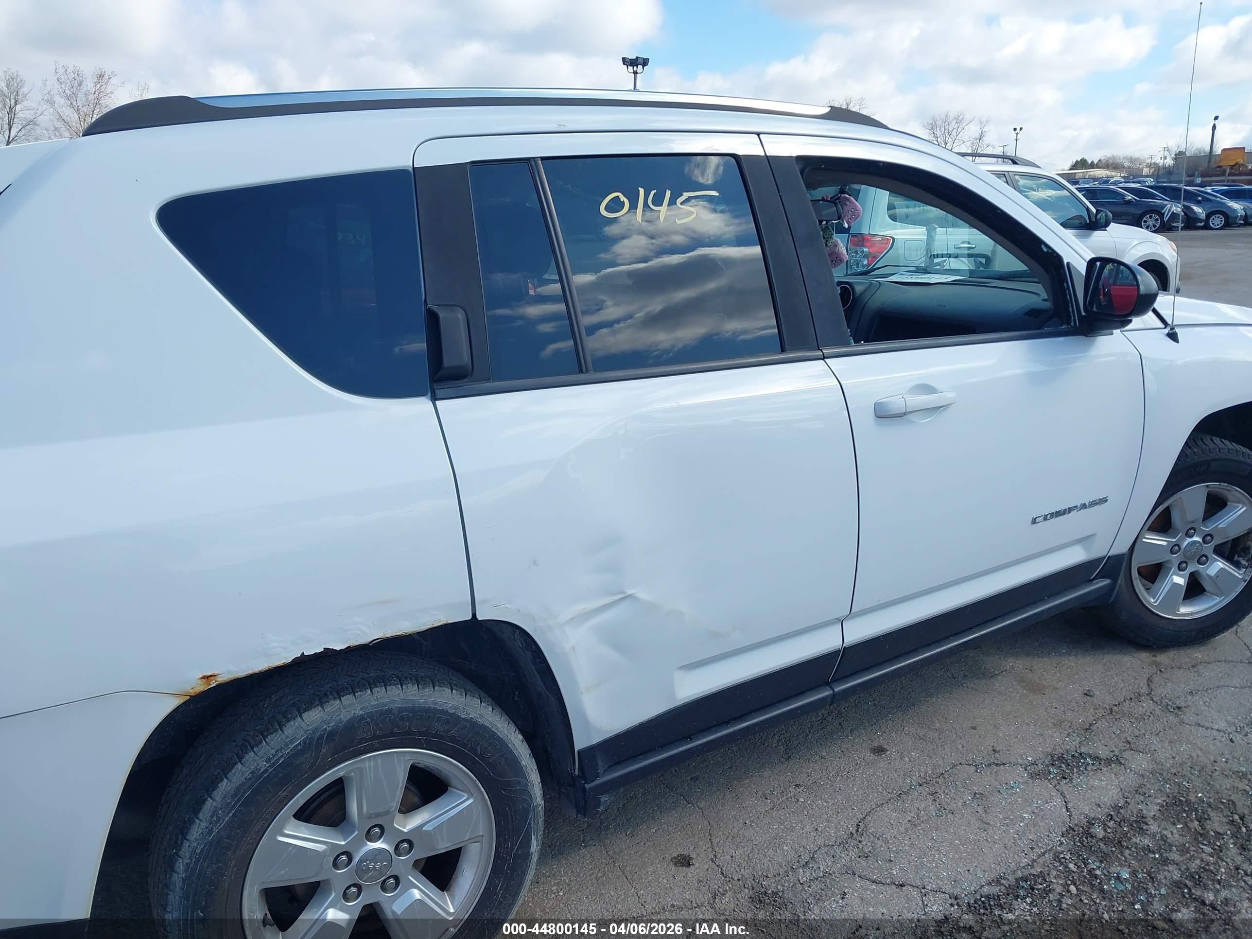 2014 Jeep Compass Sport White vin: 1C4NJCBA7ED801289