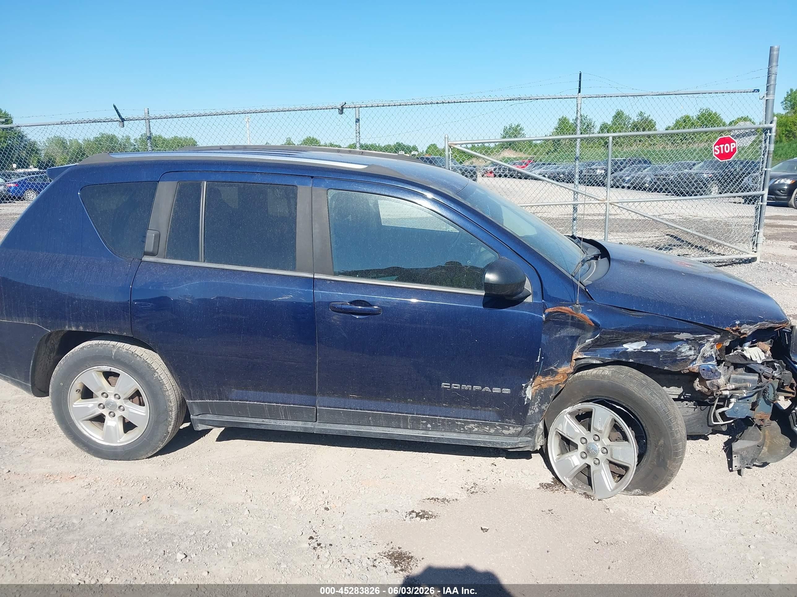 2015 Jeep Compass Sport Blue vin: 1C4NJCBA7FD208873