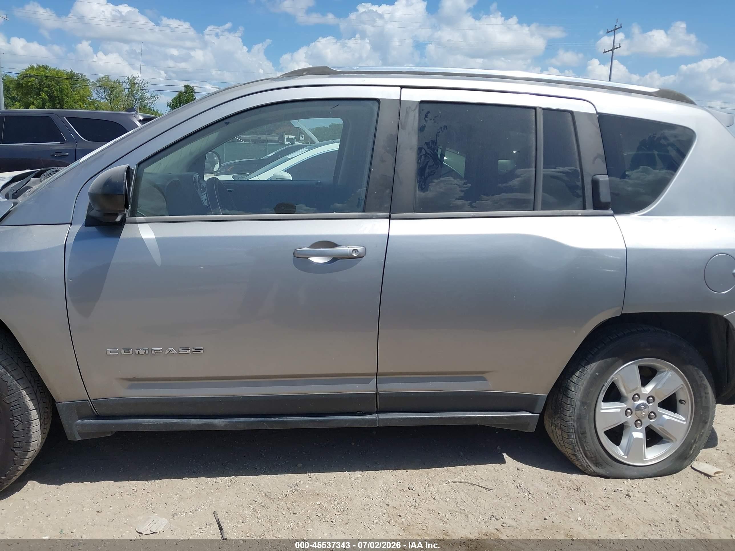 2015 Jeep Compass Sport Серый vin: 1C4NJCBA7FD218822