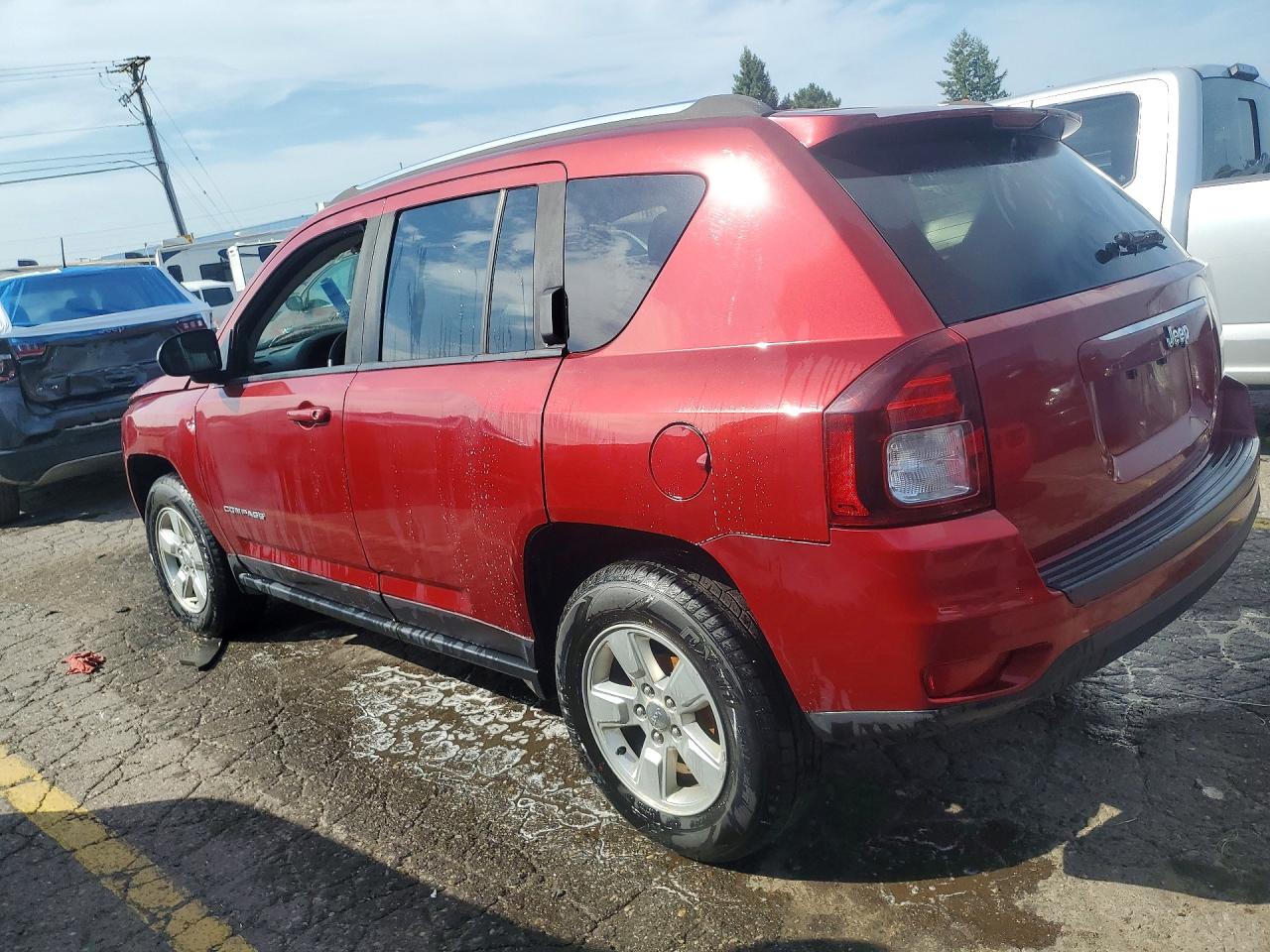 2015 Jeep Compass Sport Red vin: 1C4NJCBA7FD250458