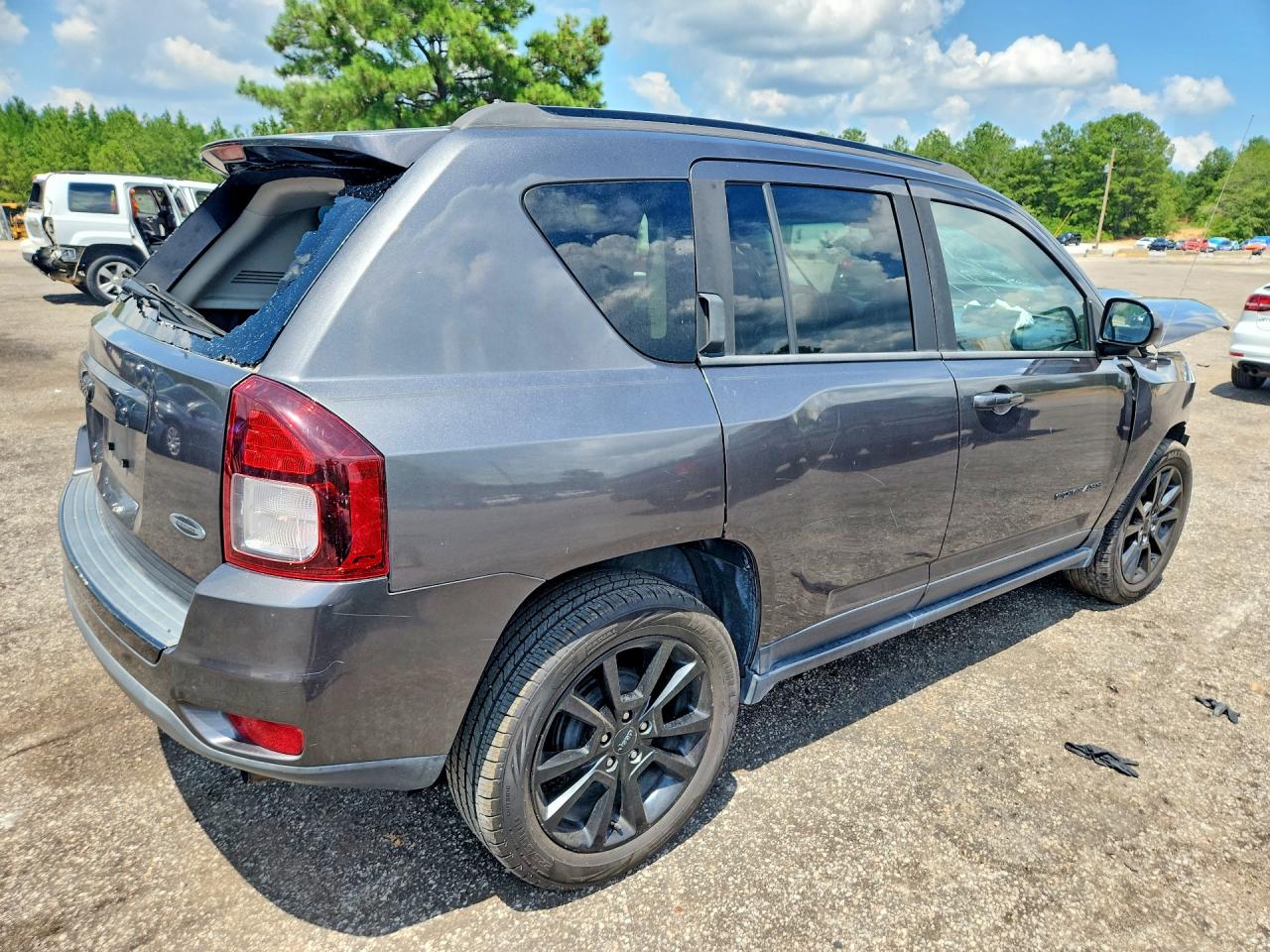 2015 Jeep Compass Sport Серый vin: 1C4NJCBA7FD250945
