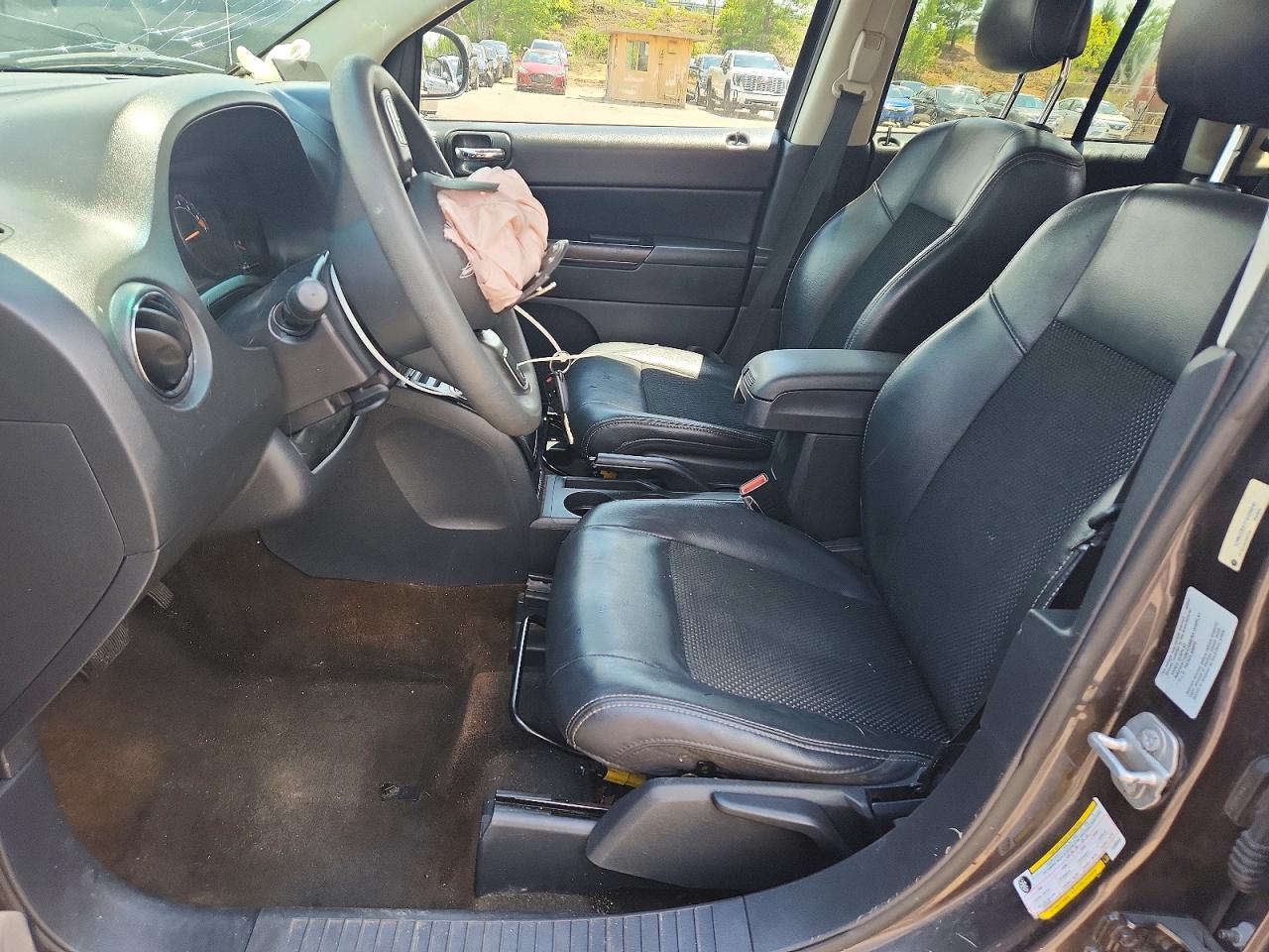 2015 Jeep Compass Sport Серый vin: 1C4NJCBA7FD250945