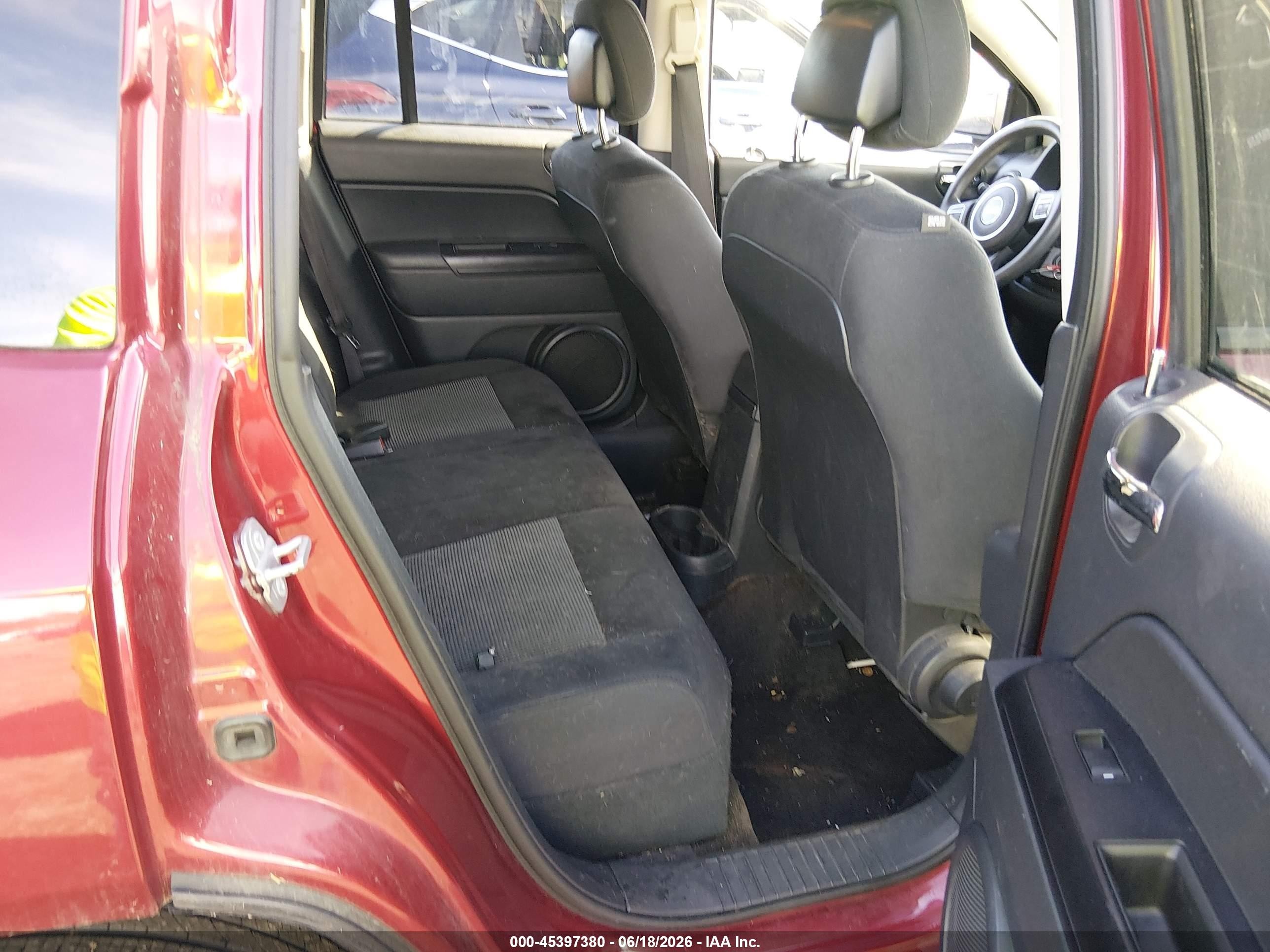 2015 Jeep Compass Sport Red vin: 1C4NJCBA7FD273397