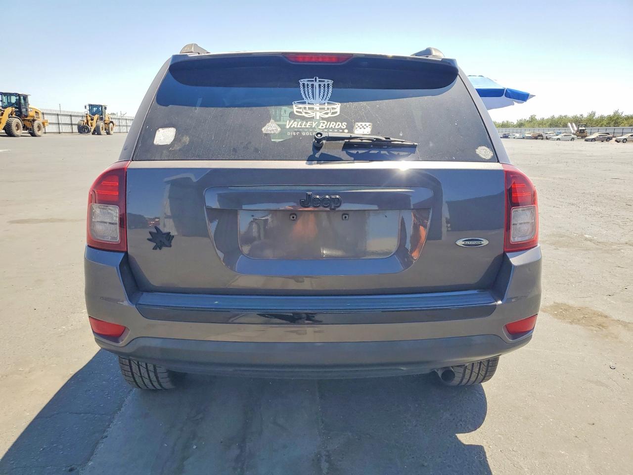 2015 Jeep Compass Sport Gray vin: 1C4NJCBA7FD428434