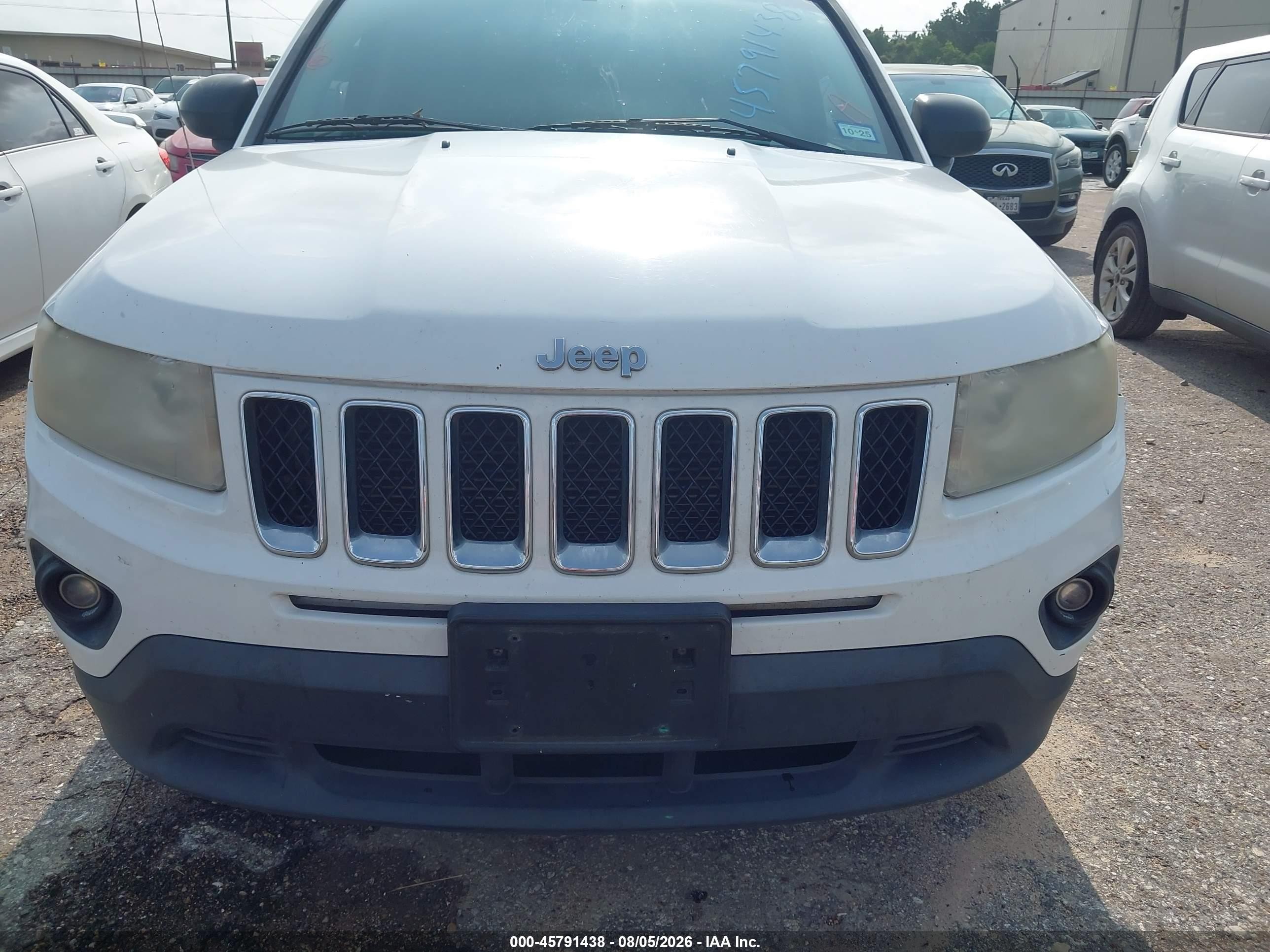 2012 Jeep Compass Sport White vin: 1C4NJCBA8CD550571