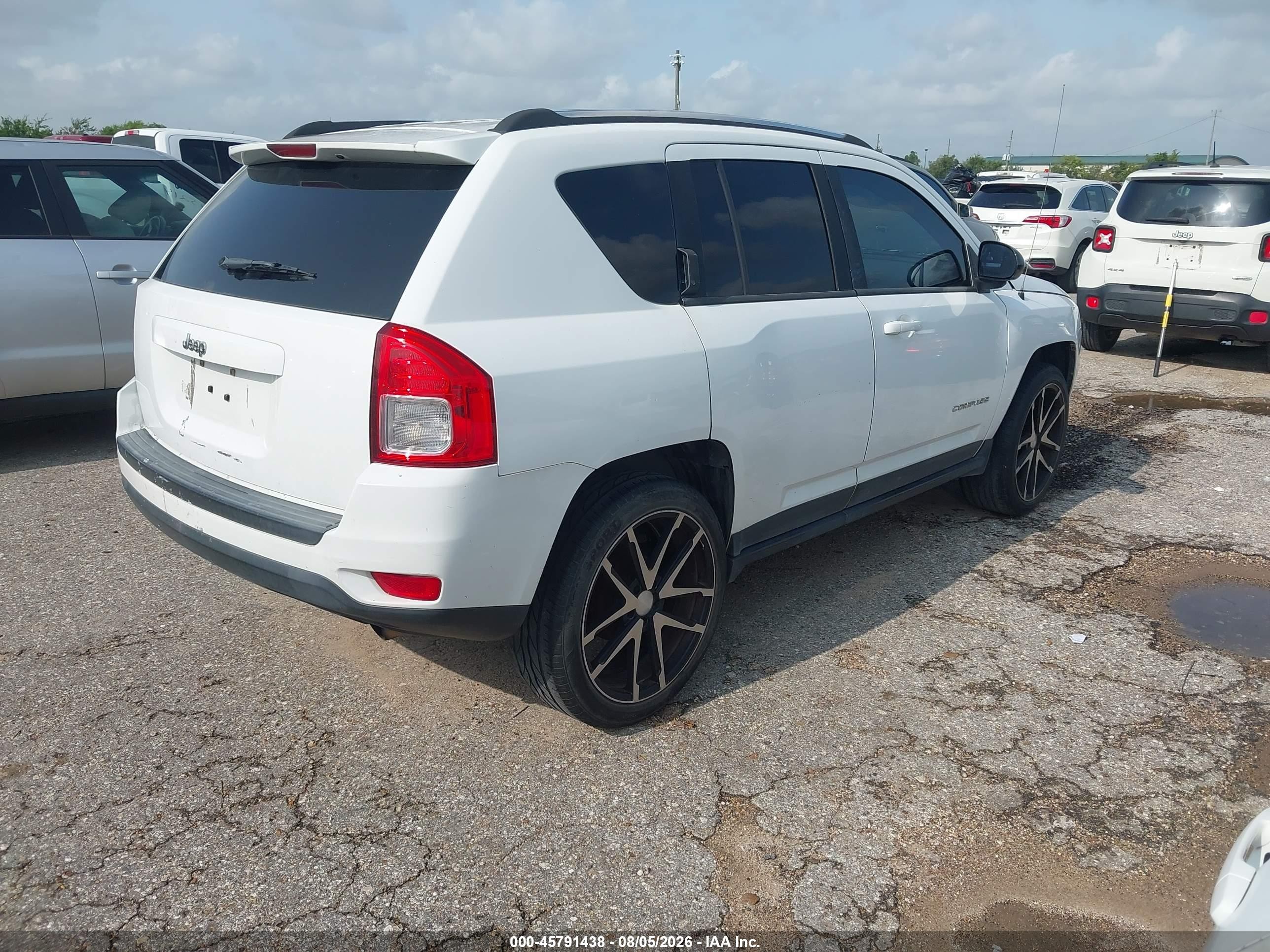 2012 Jeep Compass Sport White vin: 1C4NJCBA8CD550571