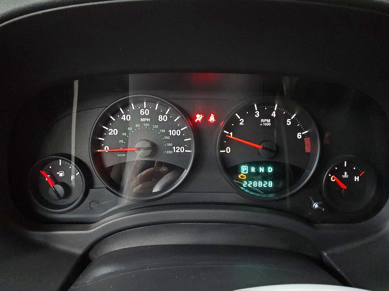 2012 Jeep Compass Sport Orange vin: 1C4NJCBA8CD605892