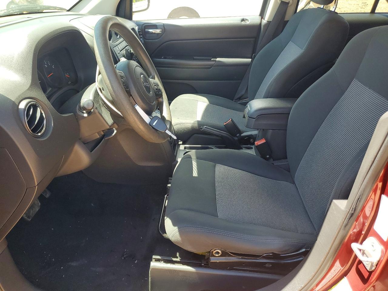 2012 Jeep Compass Sport Red vin: 1C4NJCBA8CD723747