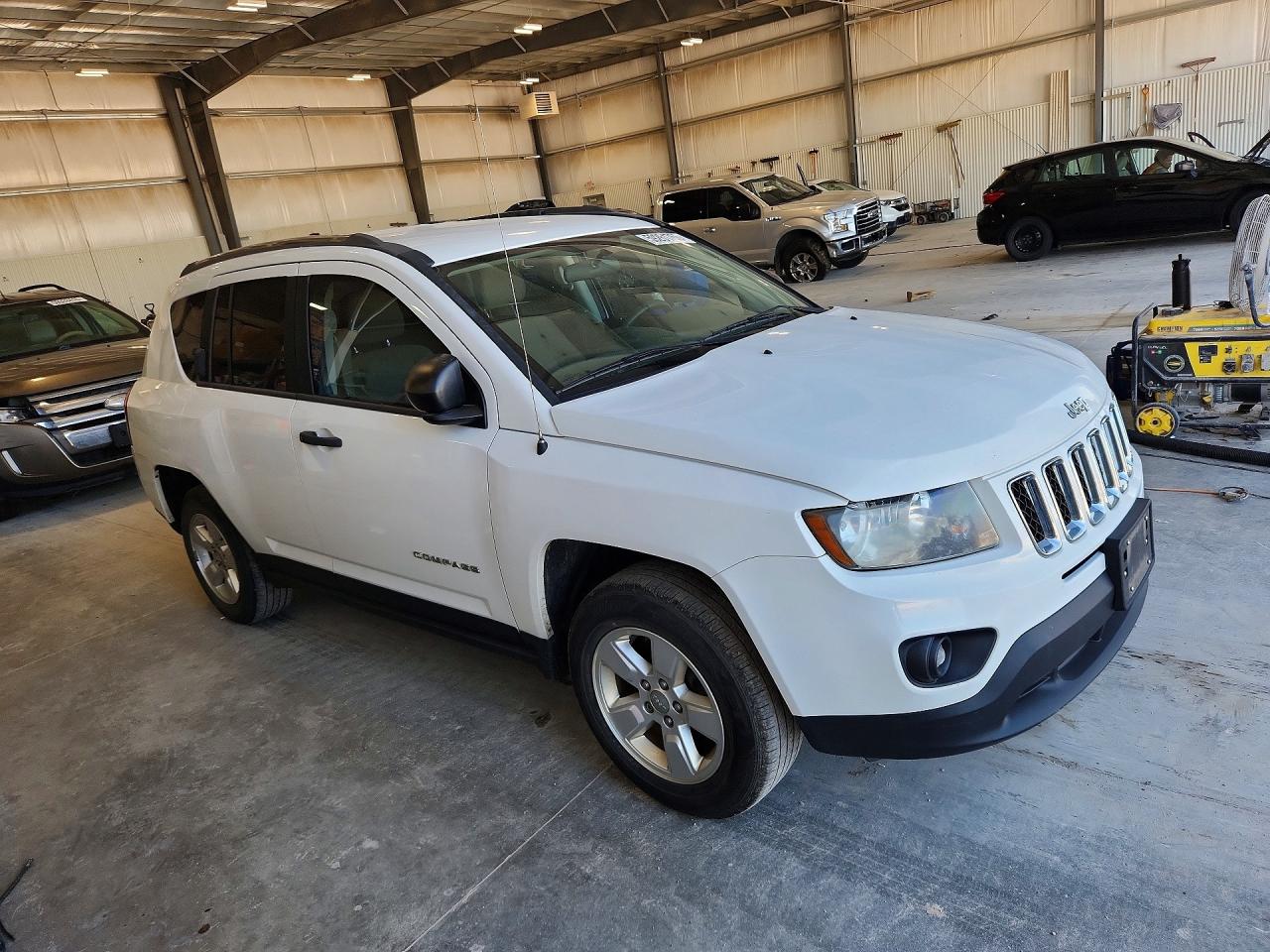 2014 Jeep Compass Sport White vin: 1C4NJCBA8ED790223