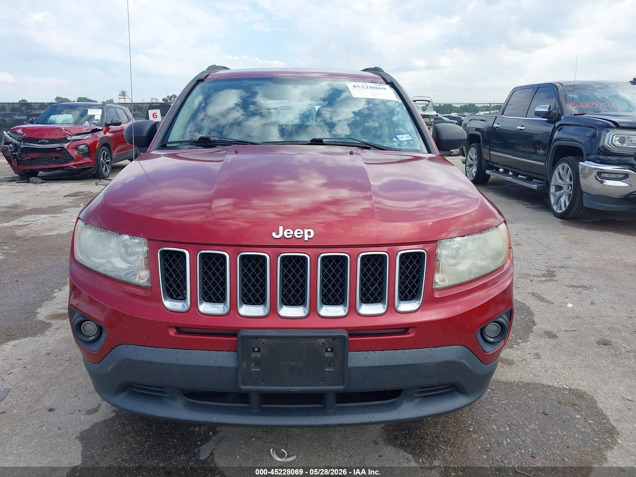 2012 Jeep Compass Sport Red vin: 1C4NJCBA9CD579223