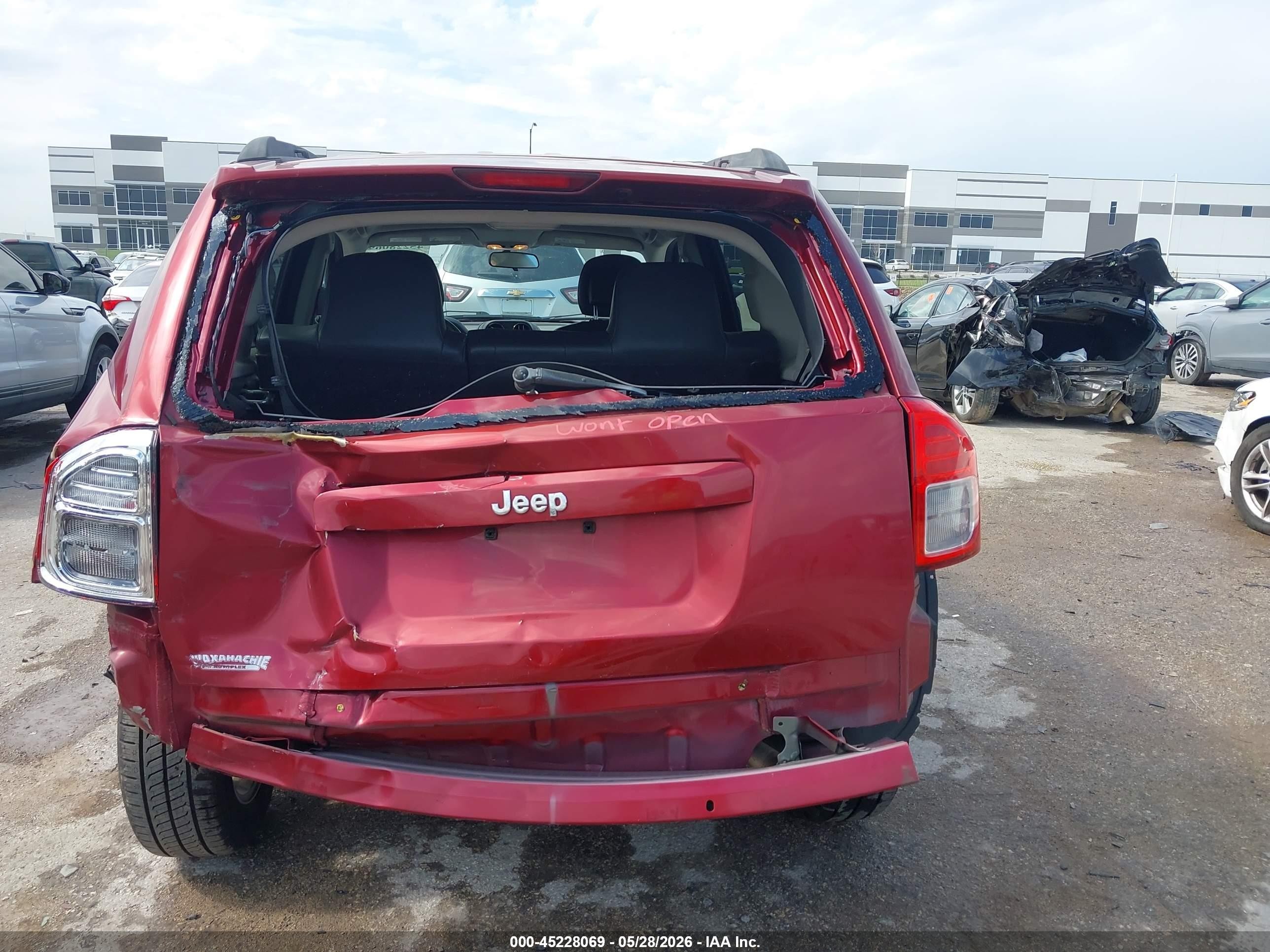 2012 Jeep Compass Sport Red vin: 1C4NJCBA9CD579223