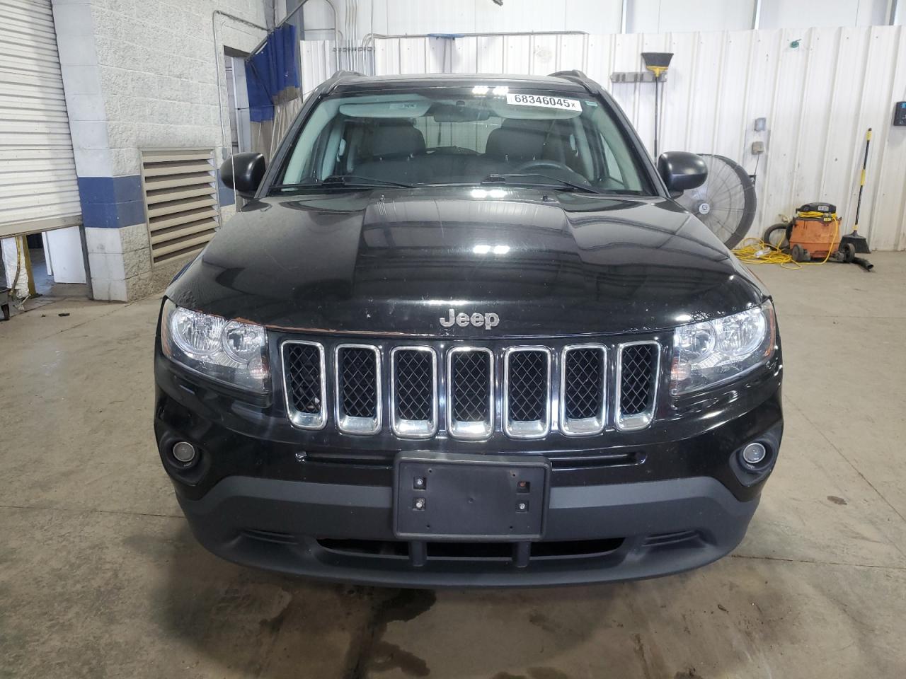 2014 Jeep Compass Sport Черный vin: 1C4NJCBA9ED505237