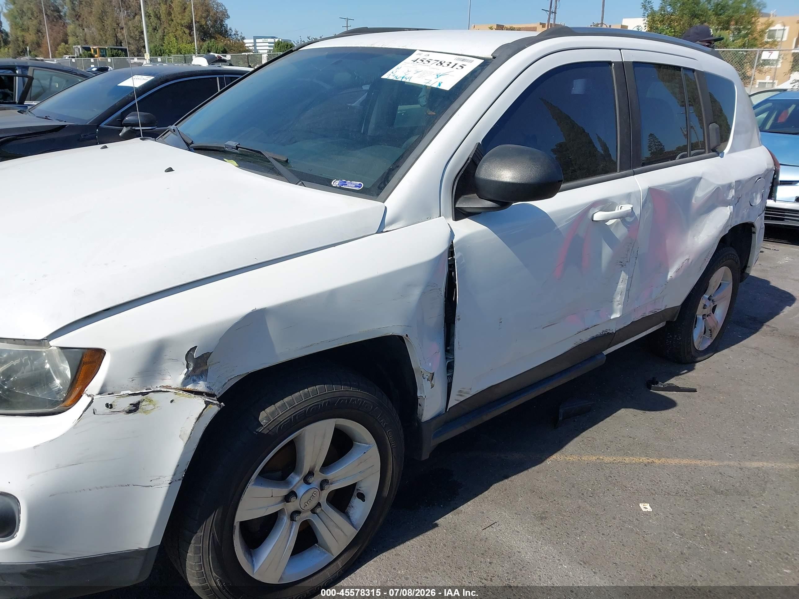 2014 Jeep Compass Sport Белый vin: 1C4NJCBA9ED651699