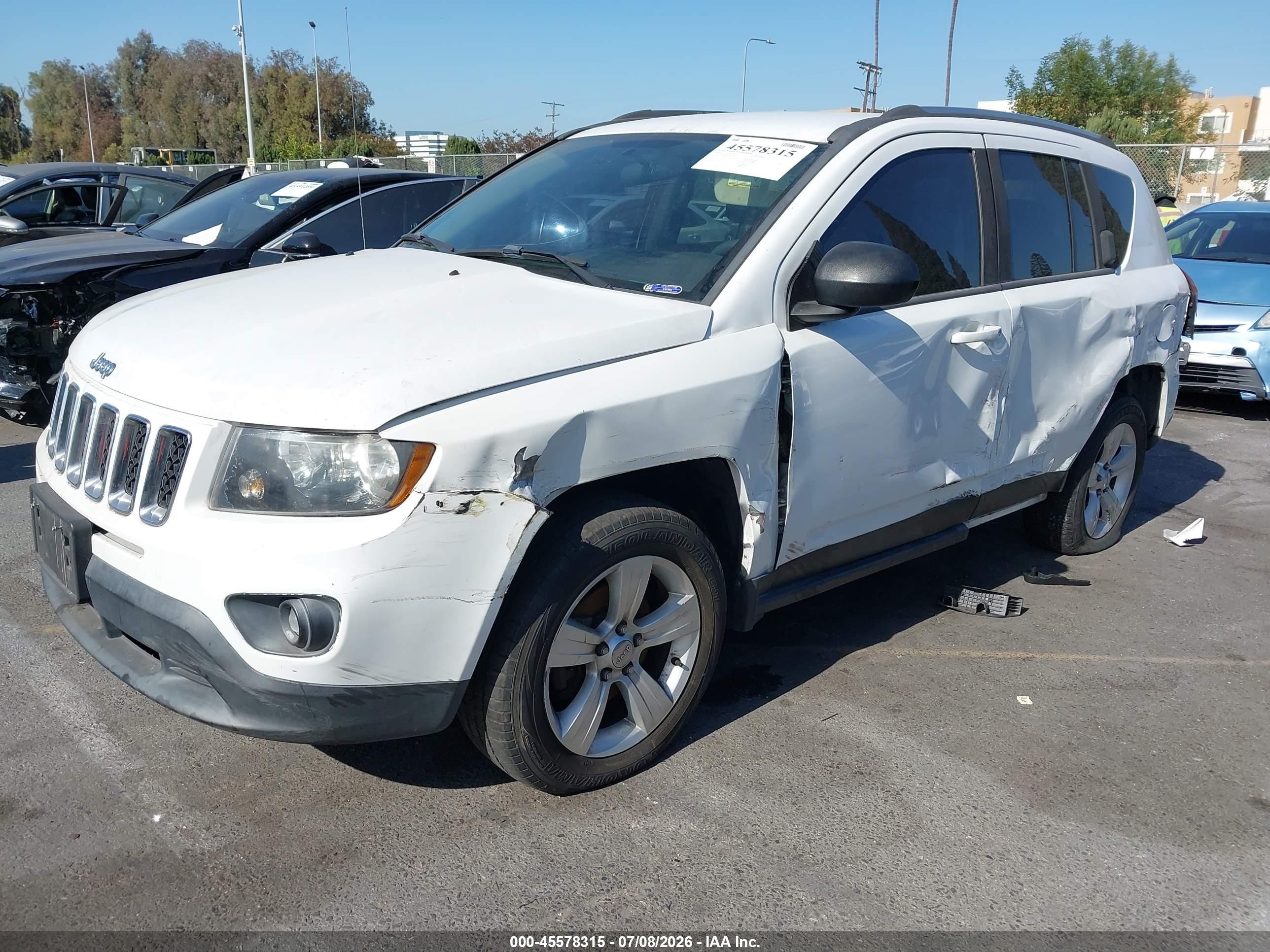 2014 Jeep Compass Sport Белый vin: 1C4NJCBA9ED651699