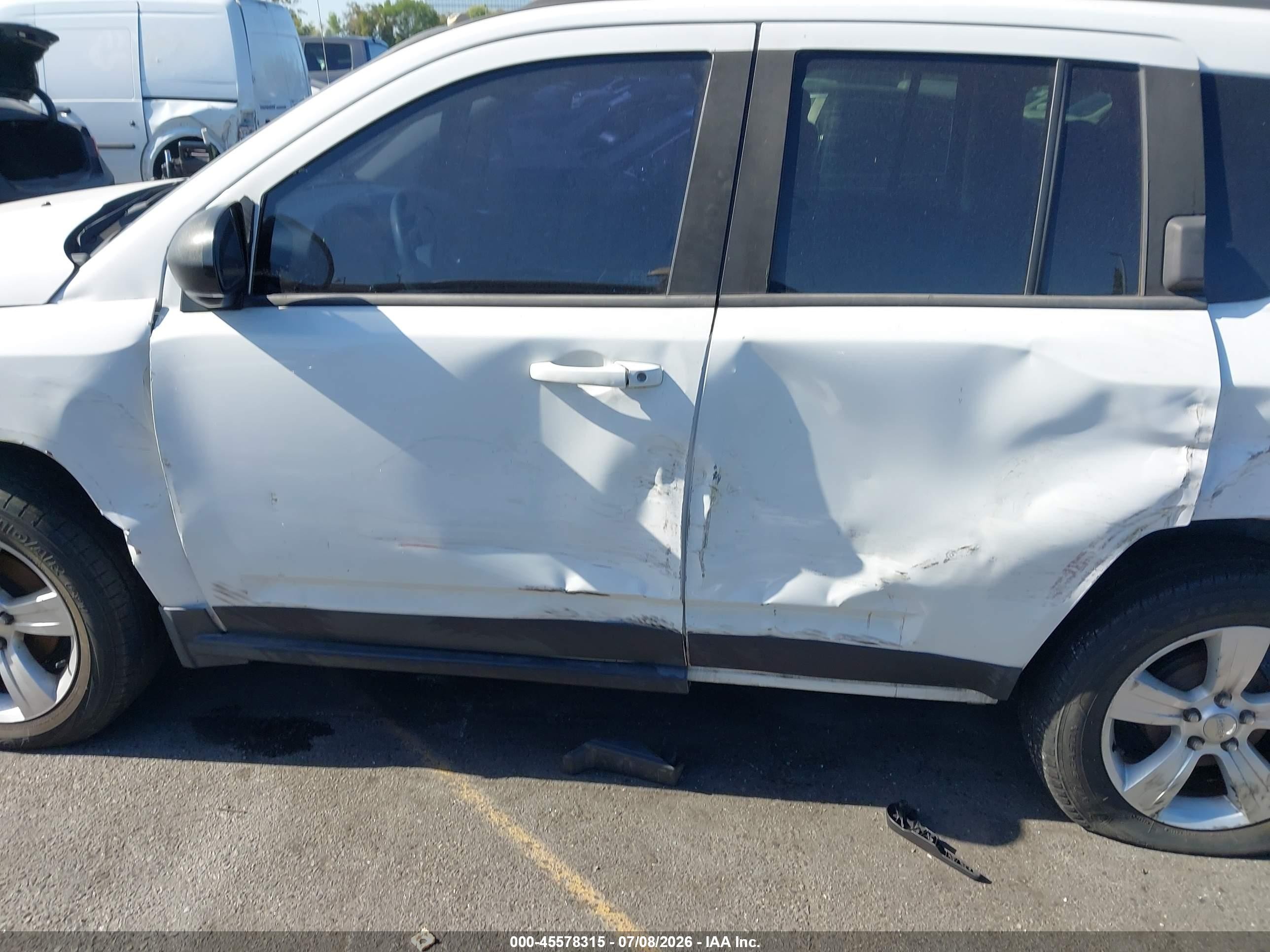 2014 Jeep Compass Sport Белый vin: 1C4NJCBA9ED651699