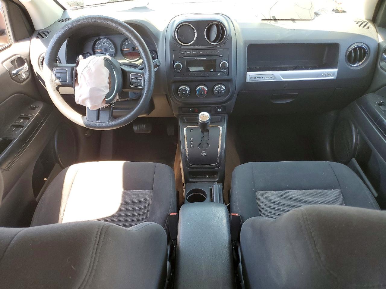 2014 Jeep Compass Sport Red vin: 1C4NJCBA9ED843754