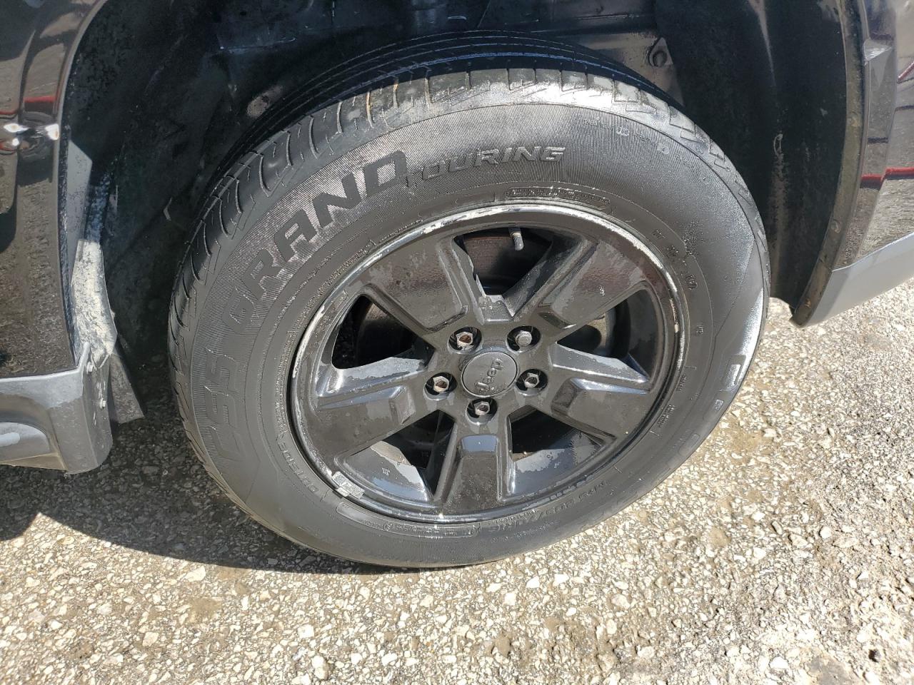 2014 Jeep Compass Sport Black vin: 1C4NJCBA9ED844810 Damage: Right Front Wheel, Curb Rash, > 12 Inches