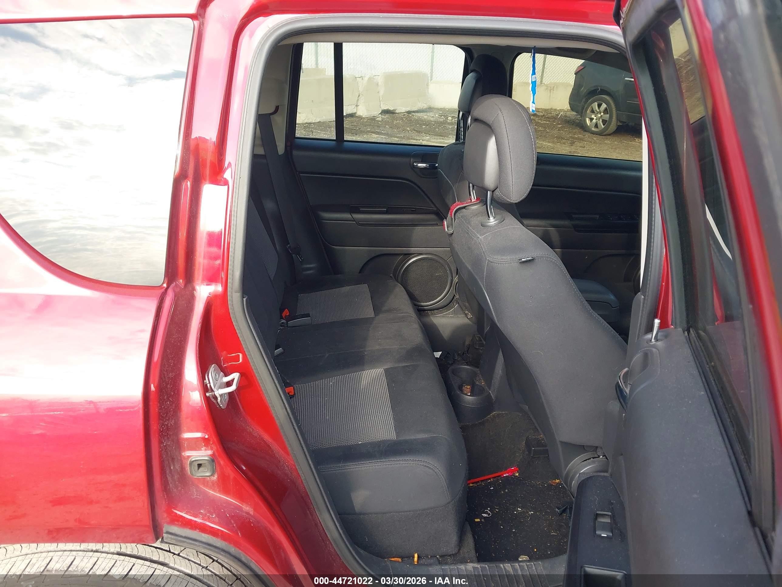2014 Jeep Compass Sport Red vin: 1C4NJCBAXED508745