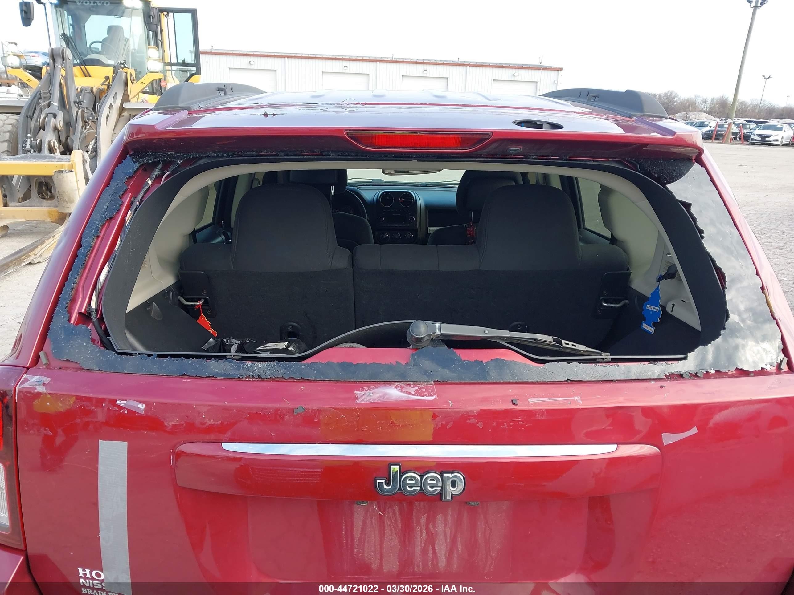 2014 Jeep Compass Sport Red vin: 1C4NJCBAXED508745