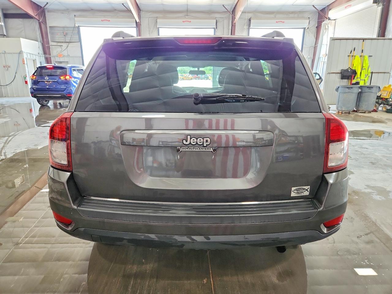 2014 Jeep Compass Sport Gray vin: 1C4NJCBAXED789185
