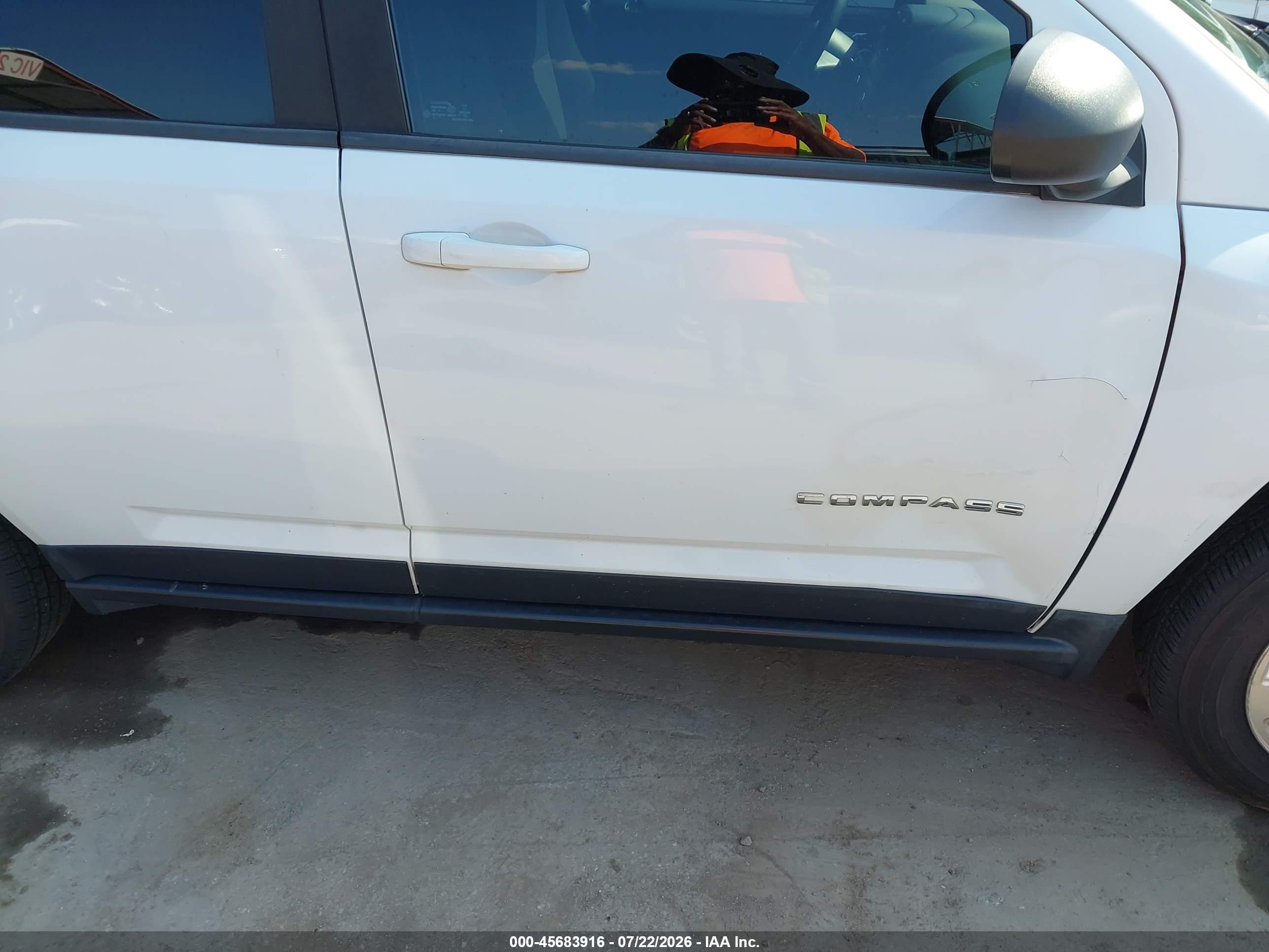 2014 Jeep Compass Sport Белый vin: 1C4NJCBAXED844735