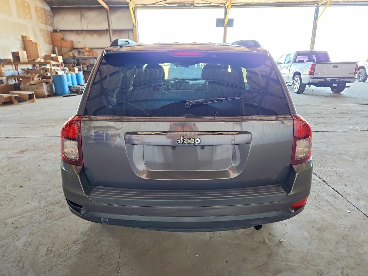 2015 Jeep Compass Sport Gray vin: 1C4NJCBAXFD250387