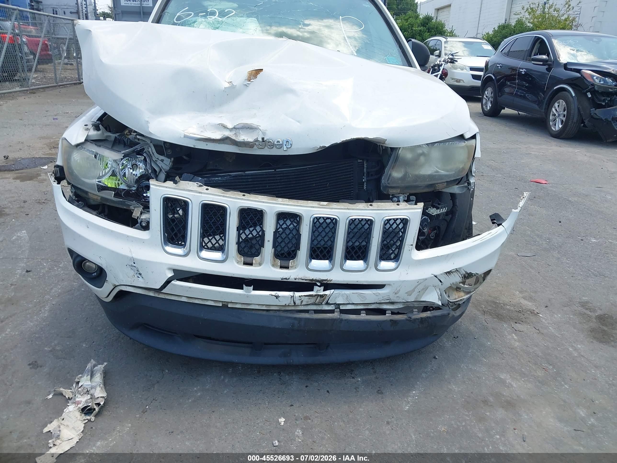 2014 Jeep Compass Sport White vin: 1C4NJCBB0ED511047