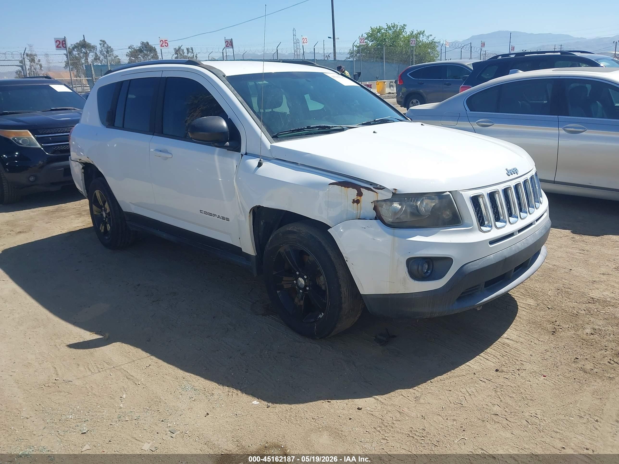 2014 Jeep Compass Sport Белый vin: 1C4NJCBB0ED601671