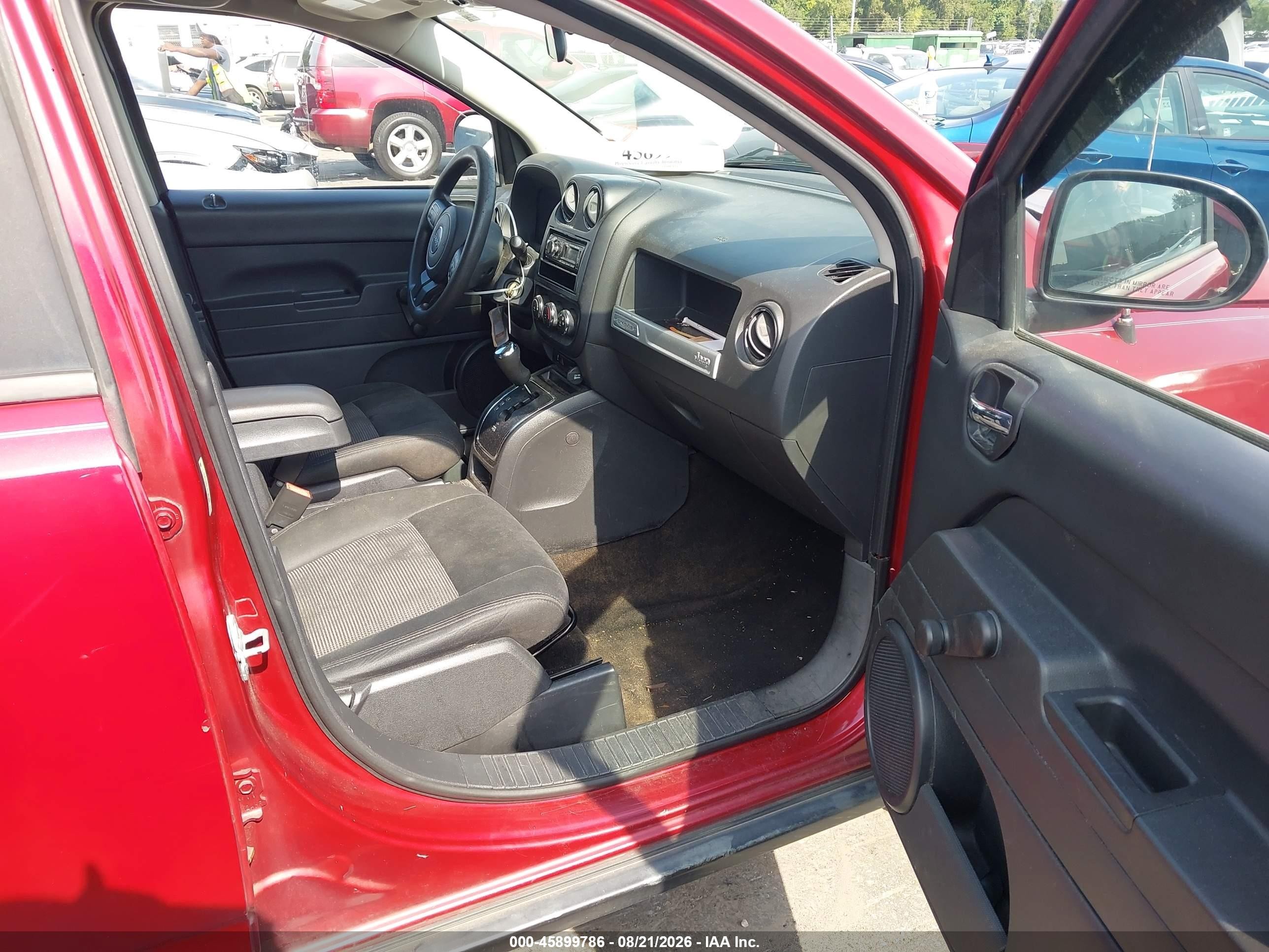 2014 Jeep Compass Sport Red vin: 1C4NJCBB1ED582063