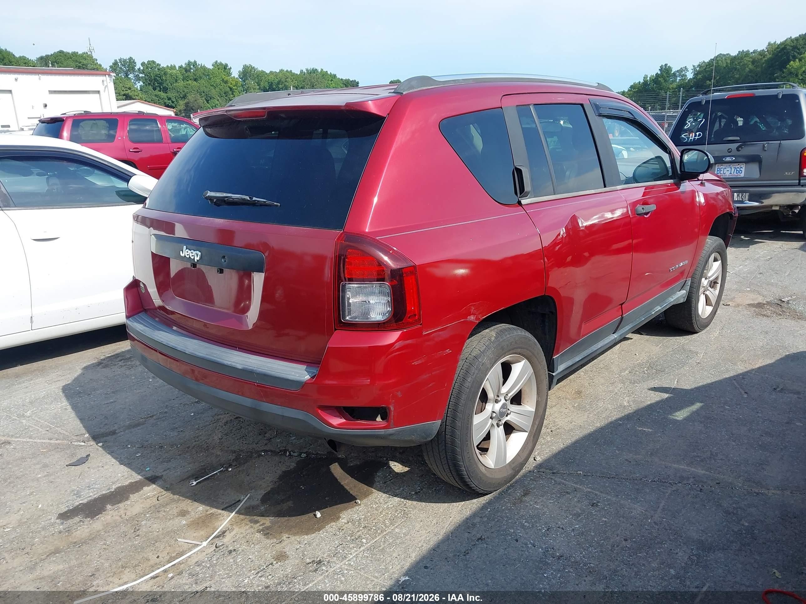 2014 Jeep Compass Sport Red vin: 1C4NJCBB1ED582063