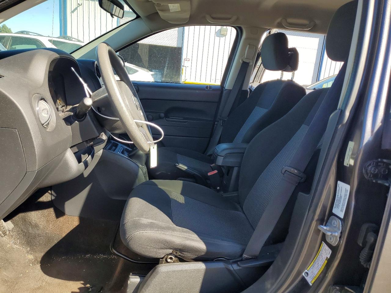 2014 Jeep Compass Sport Серый vin: 1C4NJCBB1ED888079