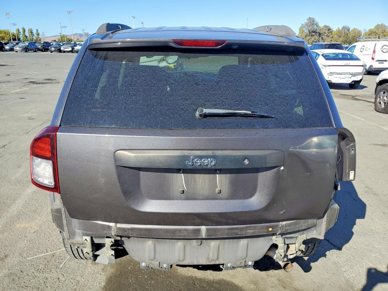2014 Jeep Compass Sport Серый vin: 1C4NJCBB1ED888079