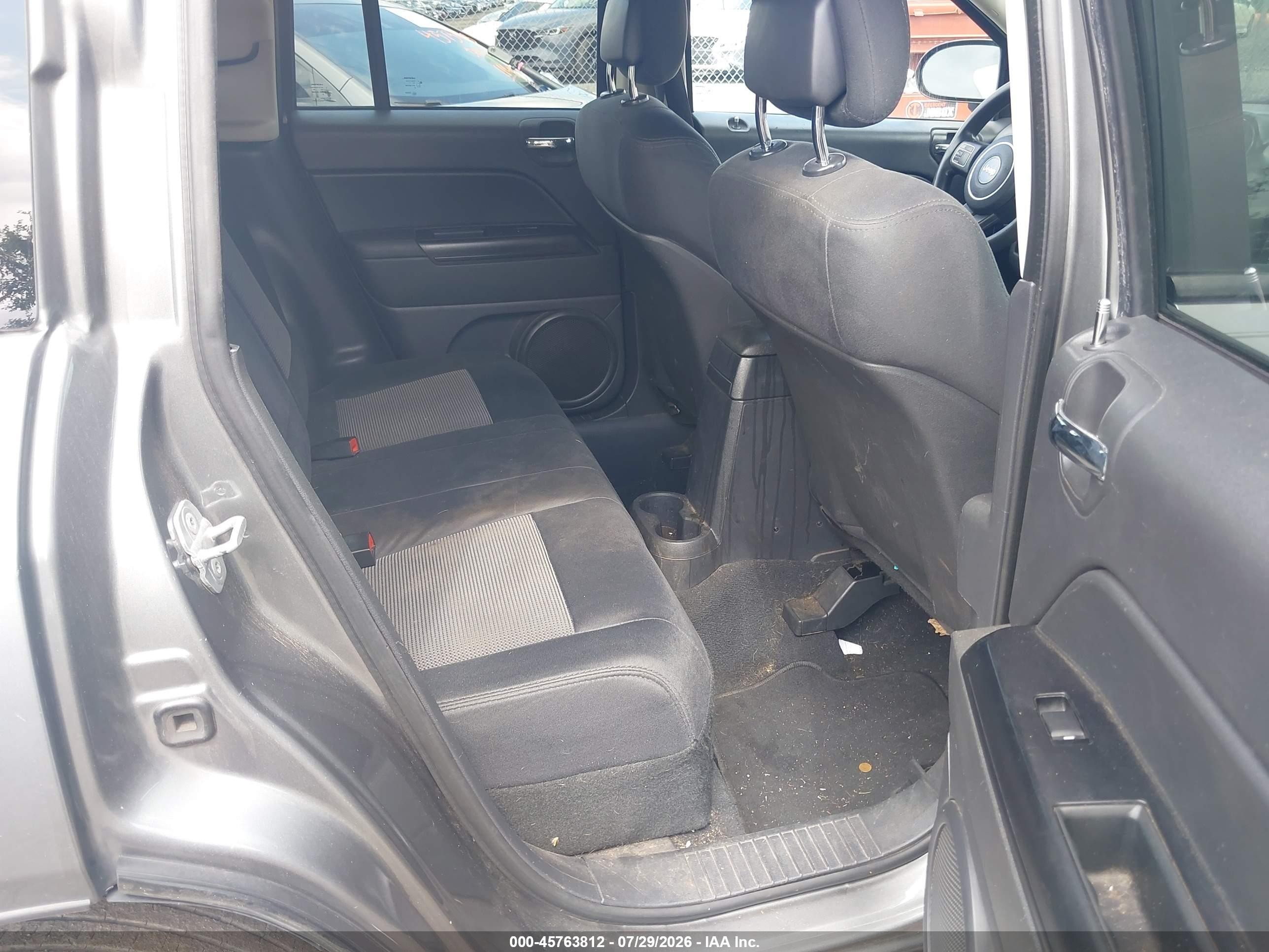 2012 Jeep Compass Sport Gray vin: 1C4NJCBB2CD586801