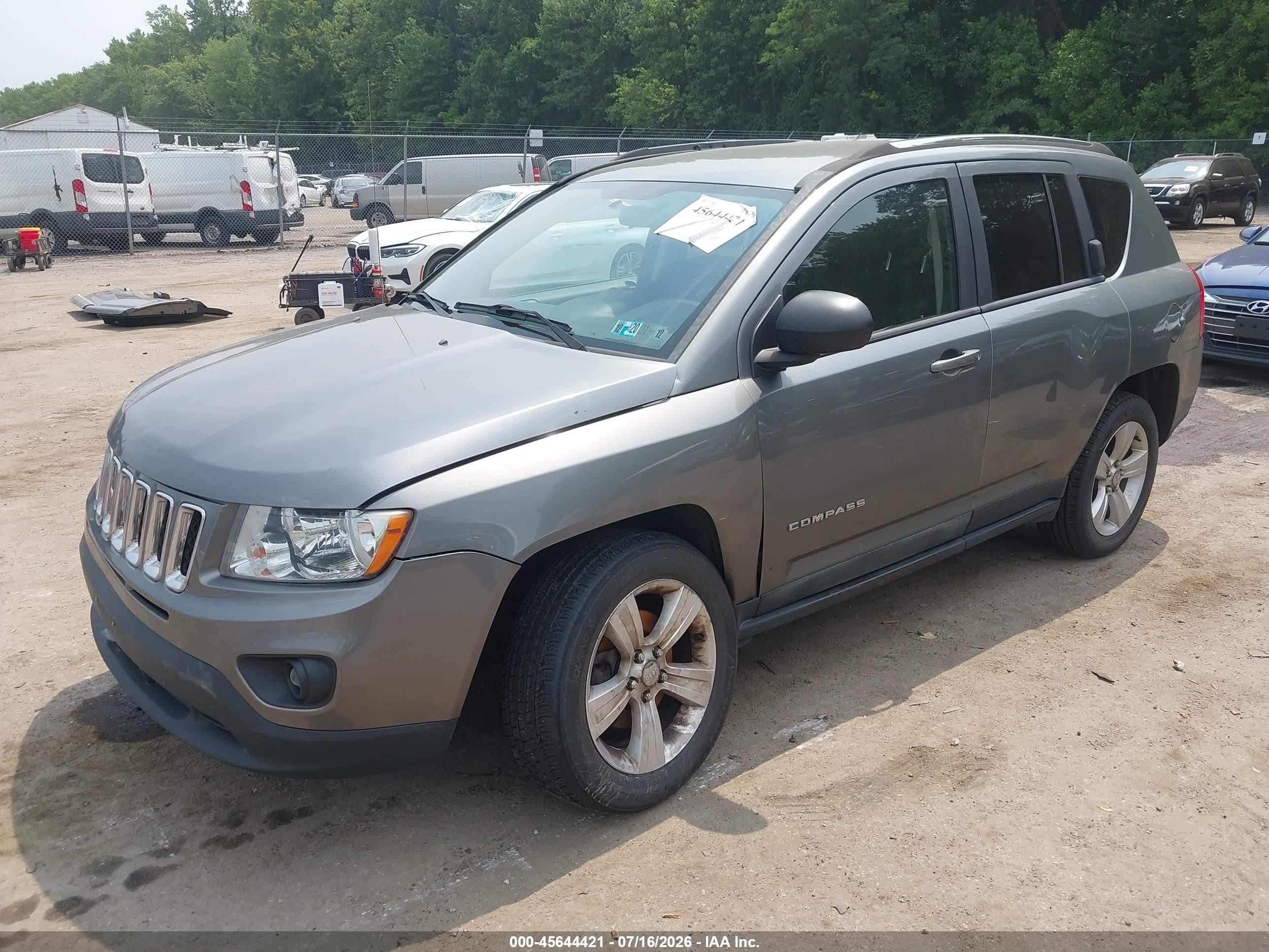 2013 Jeep Compass Sport Gray vin: 1C4NJCBB3DD225630