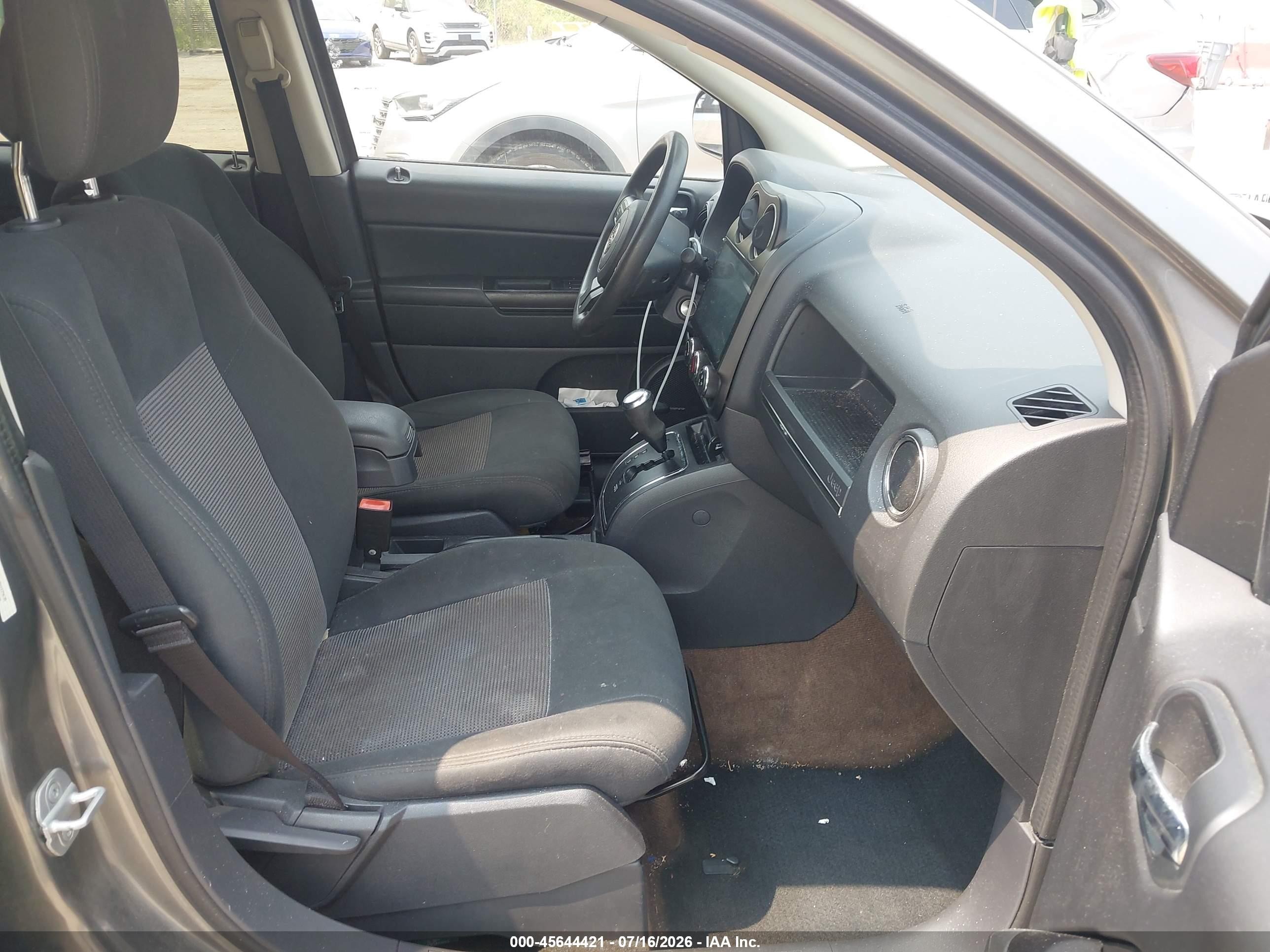 2013 Jeep Compass Sport Gray vin: 1C4NJCBB3DD225630