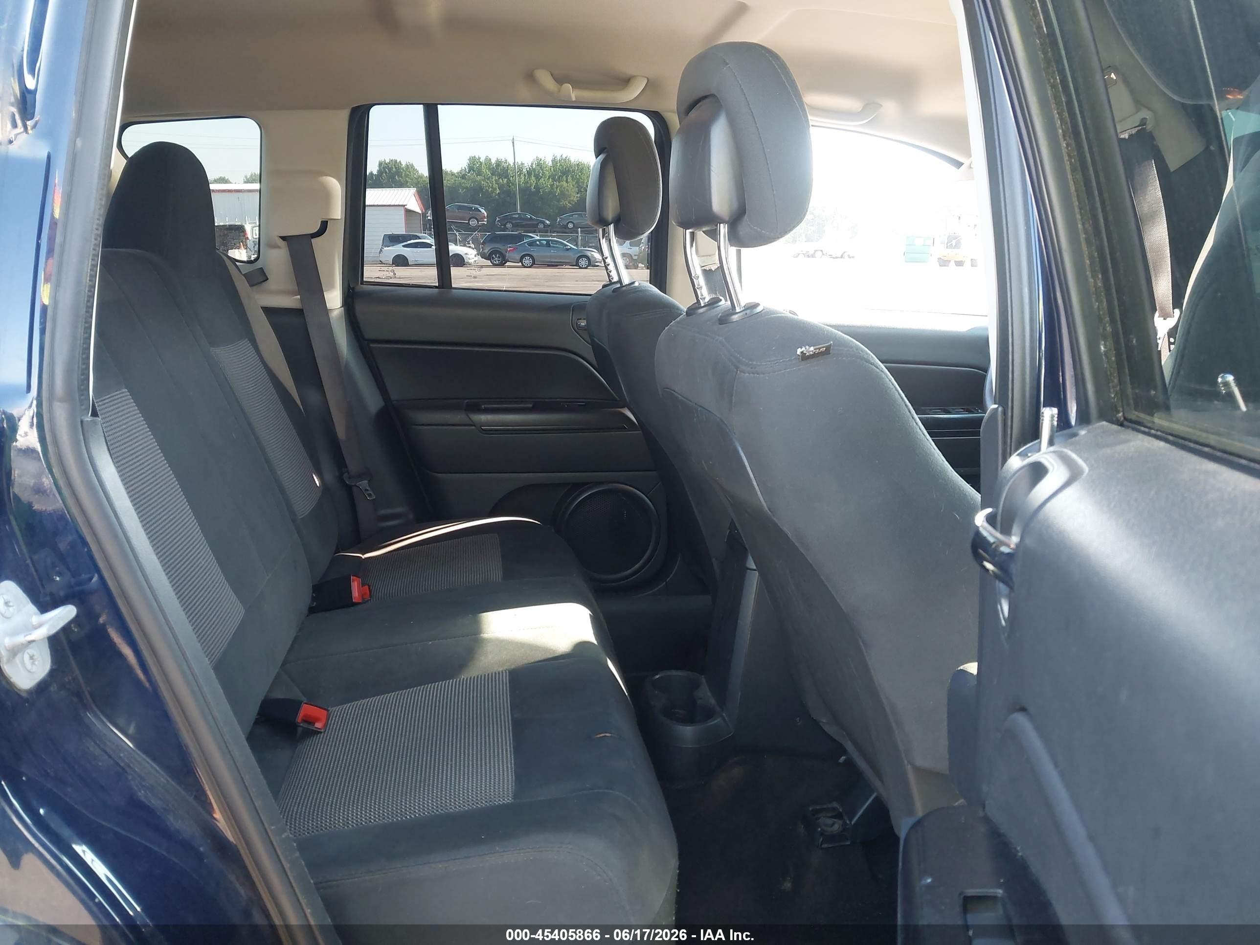 2014 Jeep Compass Sport Blue vin: 1C4NJCBB3ED856539