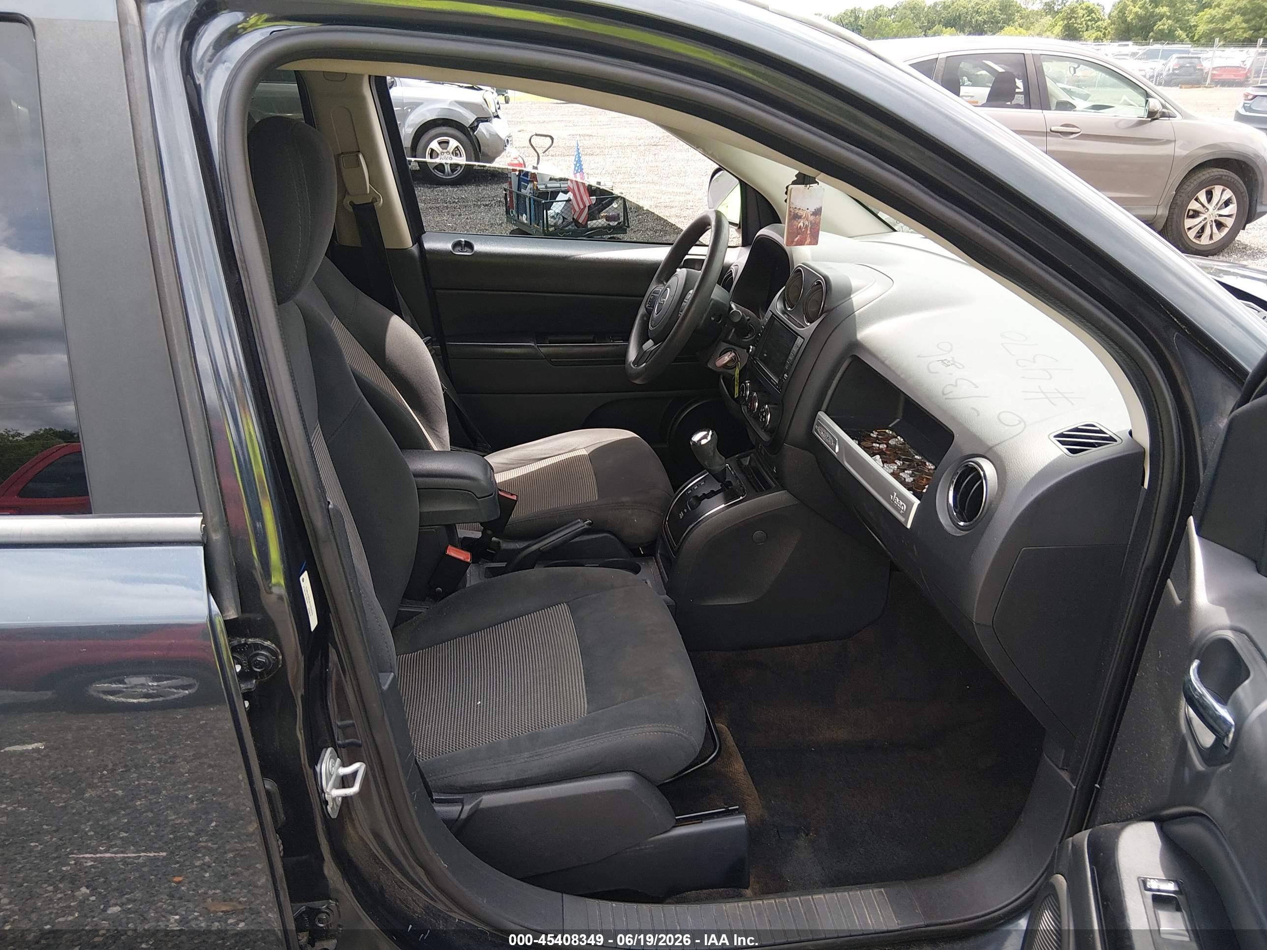 2014 Jeep Compass Sport Синий vin: 1C4NJCBB3ED894370
