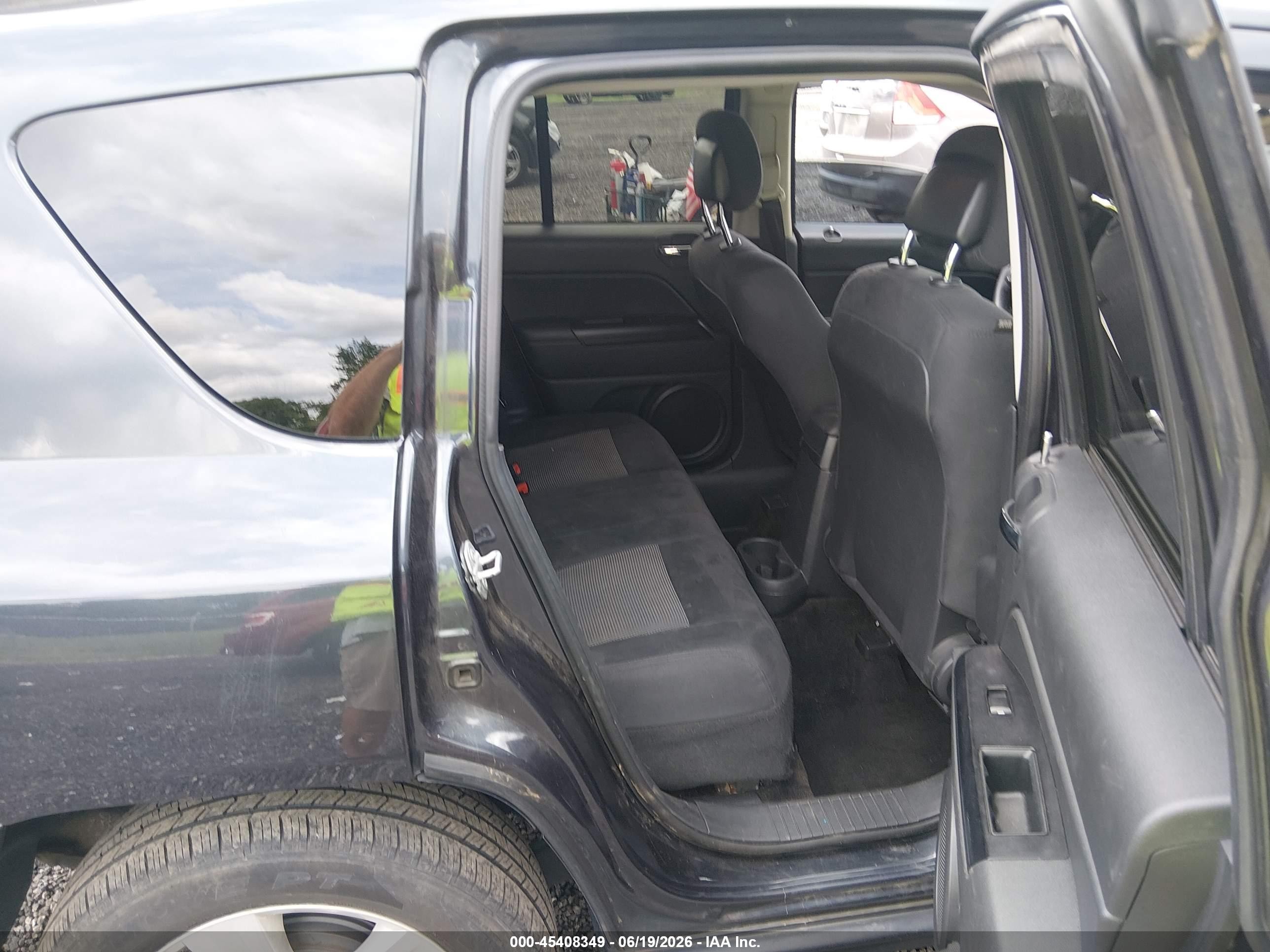 2014 Jeep Compass Sport Синий vin: 1C4NJCBB3ED894370