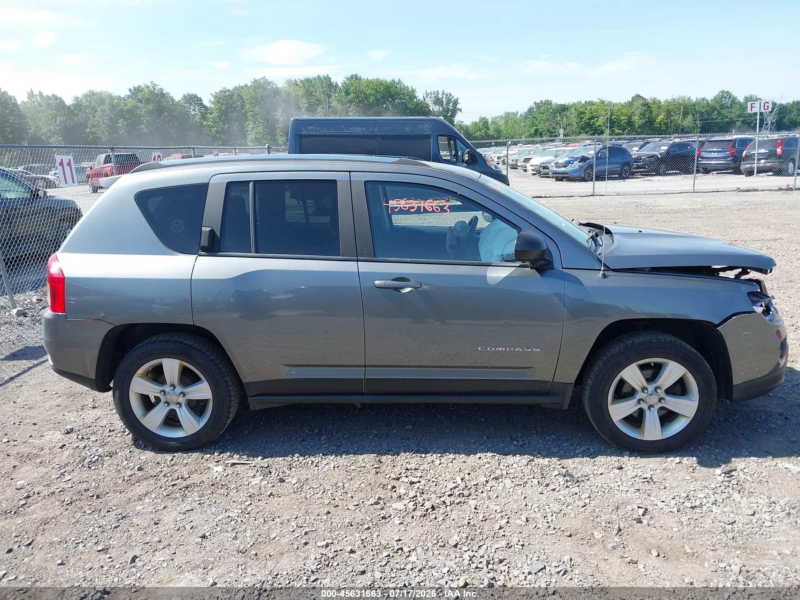 2012 Jeep Compass Sport Gray vin: 1C4NJCBB7CD586664