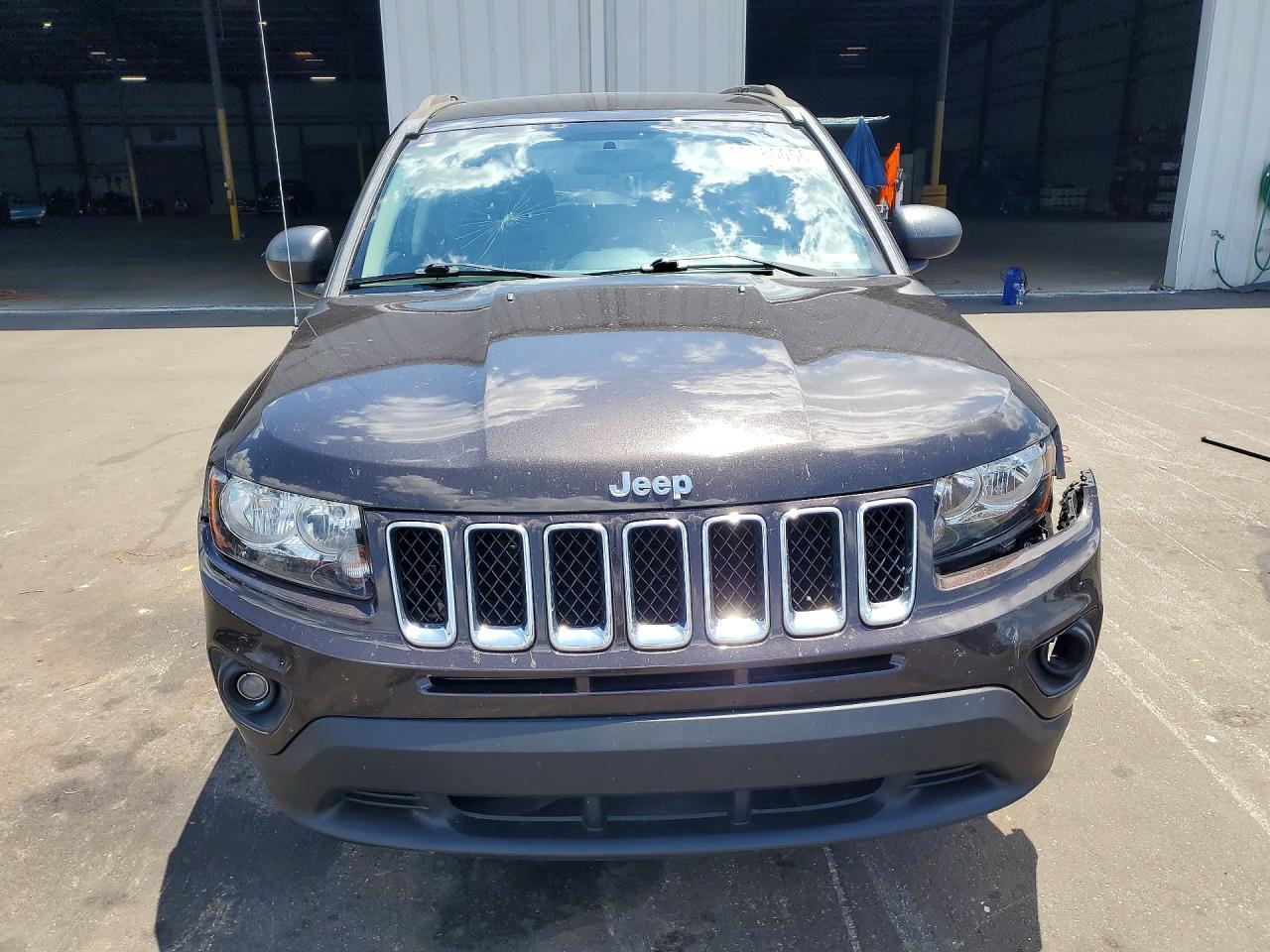 2014 Jeep Compass Sport Brown vin: 1C4NJCBB7ED819333