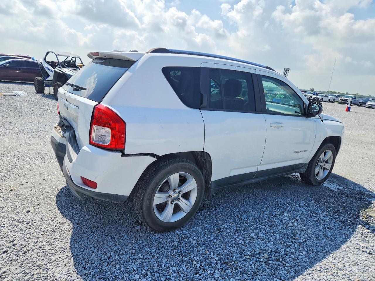 2012 Jeep Compass Sport White vin: 1C4NJCBB8CD639405