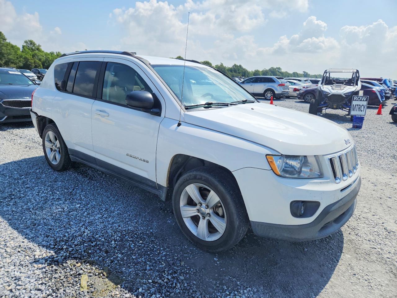 2012 Jeep Compass Sport White vin: 1C4NJCBB8CD639405