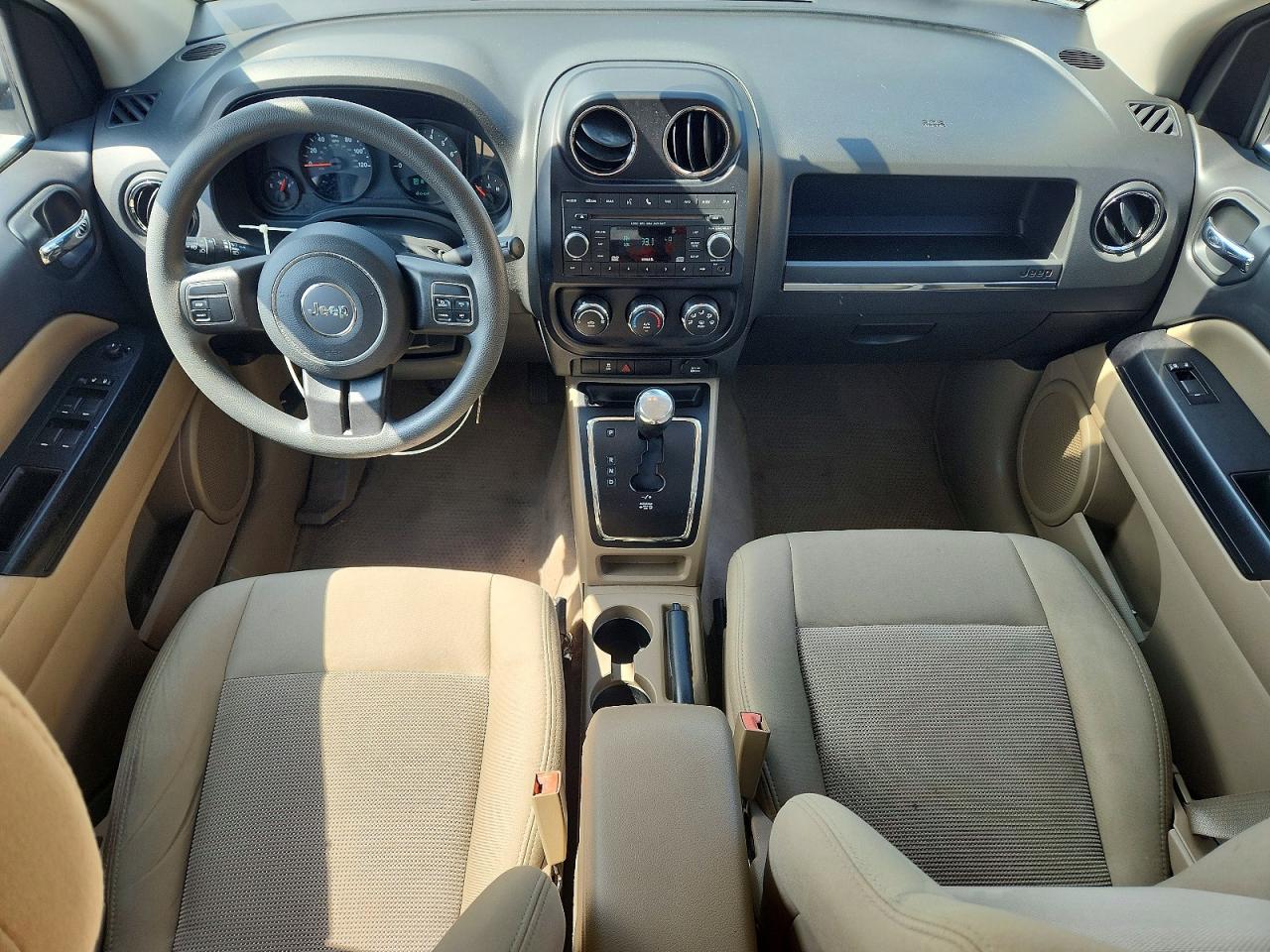 2012 Jeep Compass Sport White vin: 1C4NJCBB8CD639405