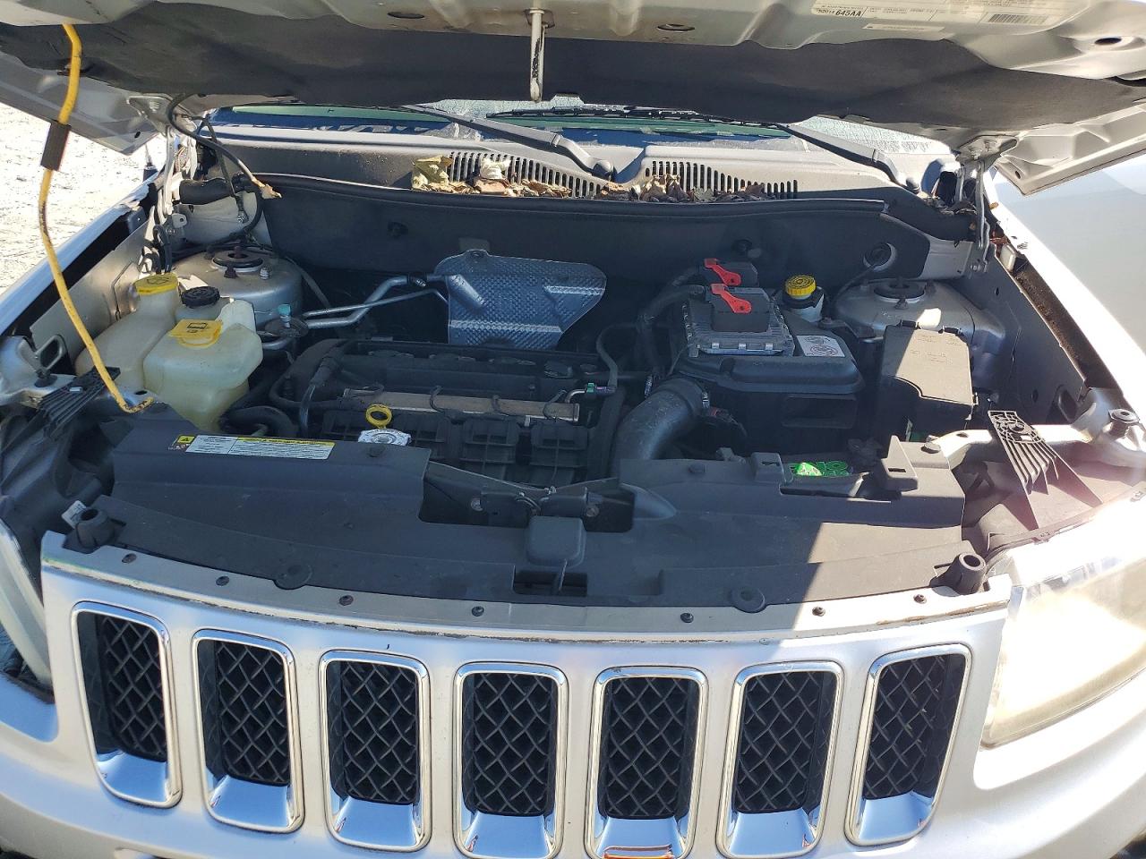 2012 Jeep Compass Sport Silver vin: 1C4NJCBB8CD719450
