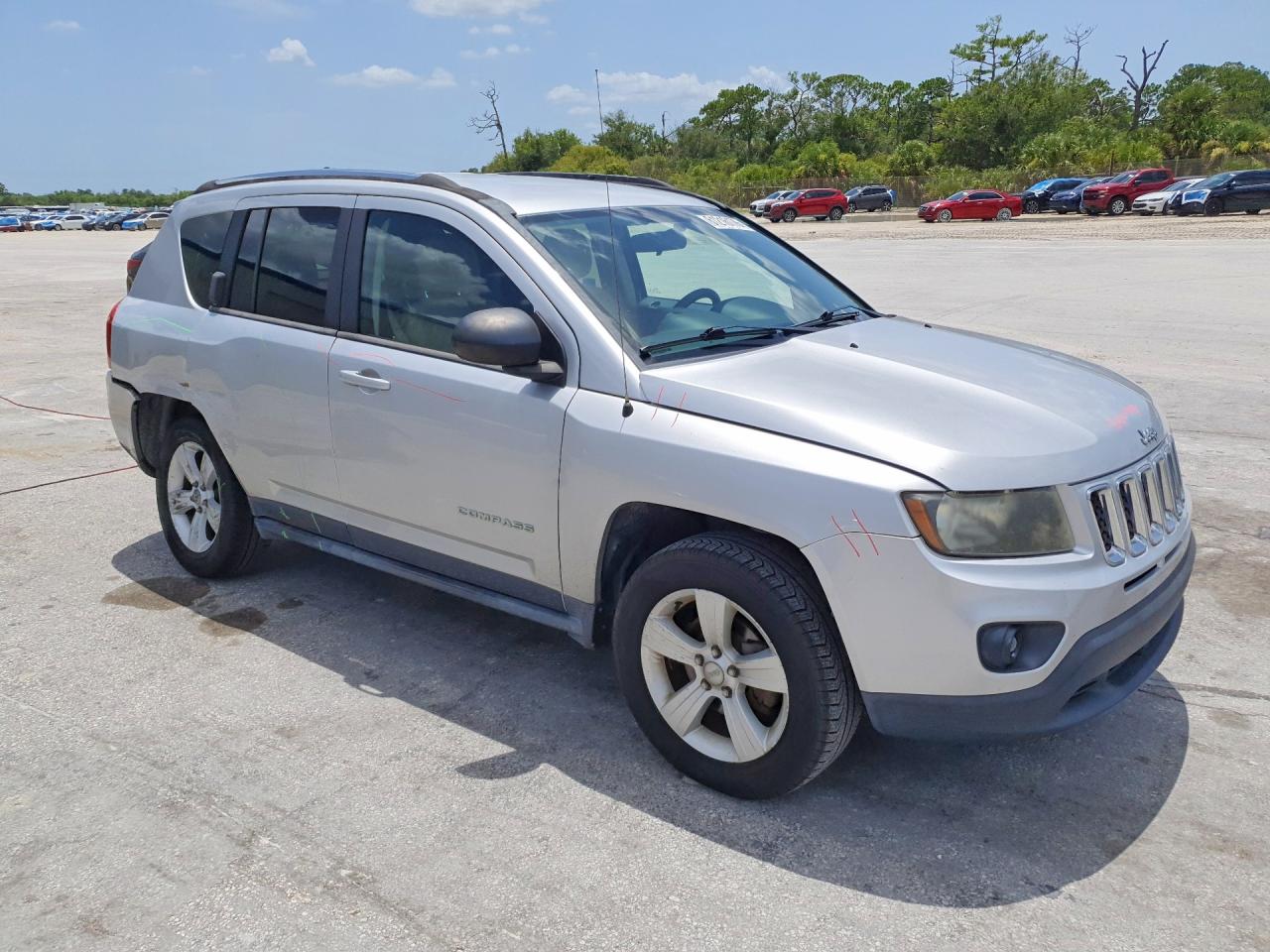 2014 Jeep Compass Sport Silver vin: 1C4NJCBB8ED539520