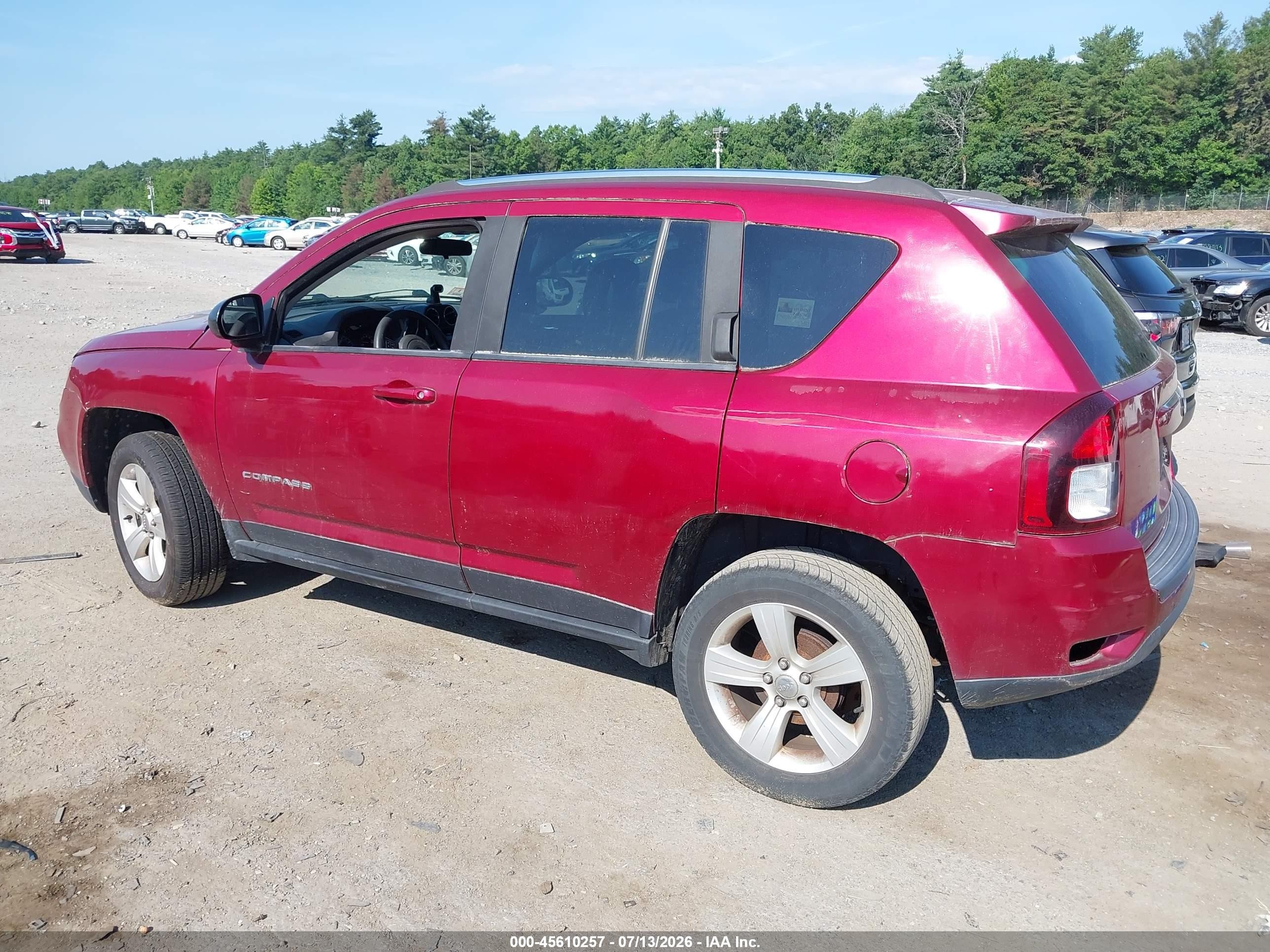 2014 Jeep Compass Sport Red vin: 1C4NJCBB8ED741676