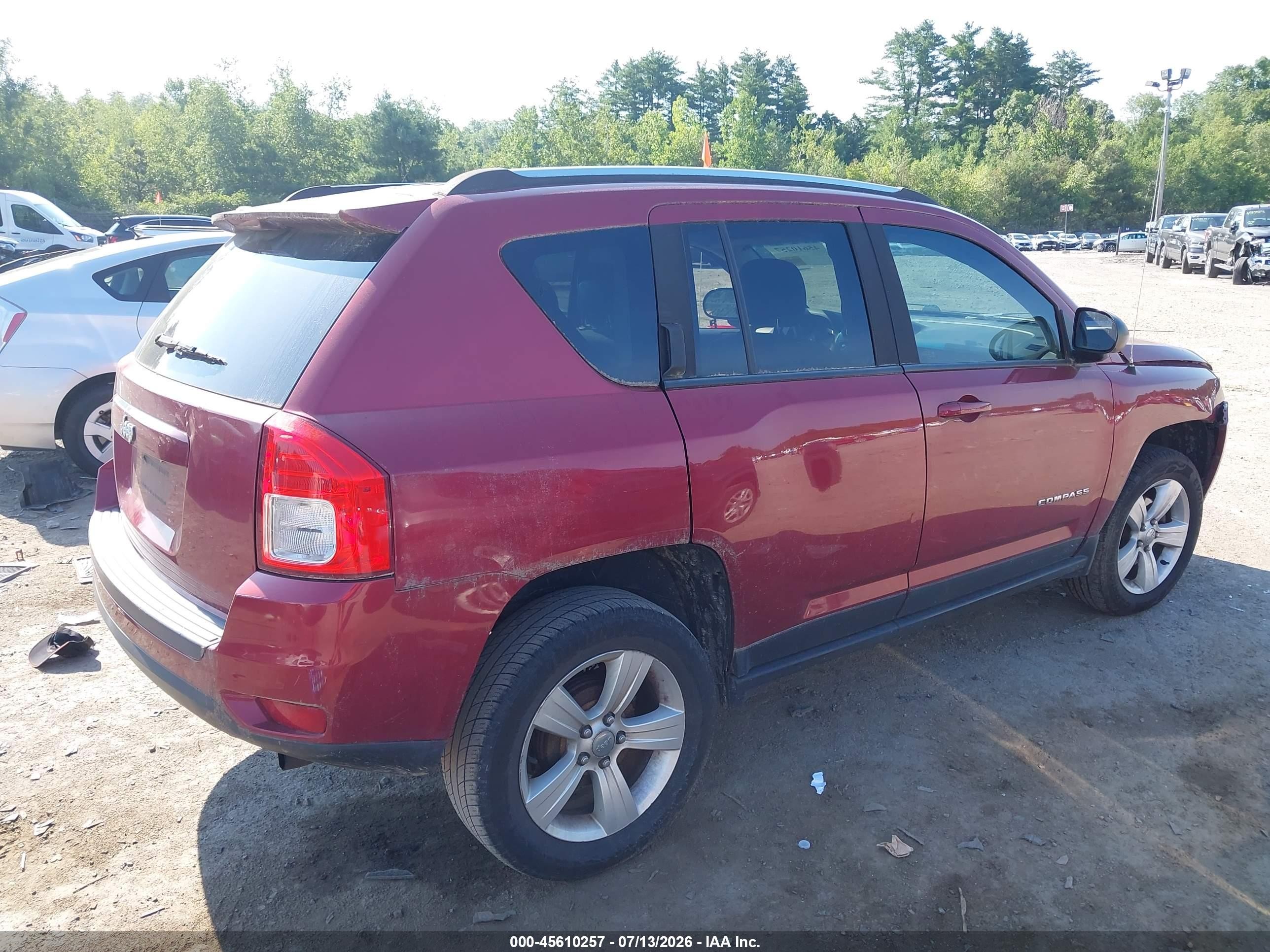2014 Jeep Compass Sport Red vin: 1C4NJCBB8ED741676