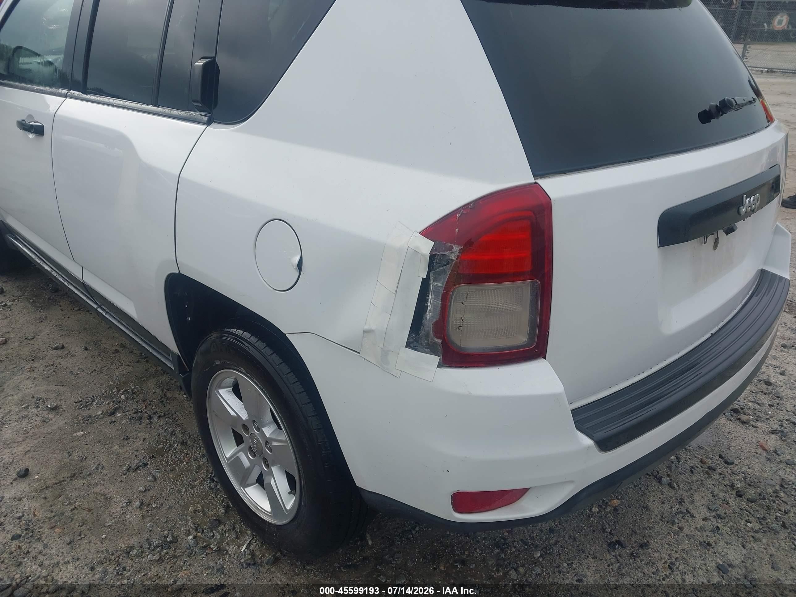 2014 Jeep Compass Sport White vin: 1C4NJCBB8ED772555