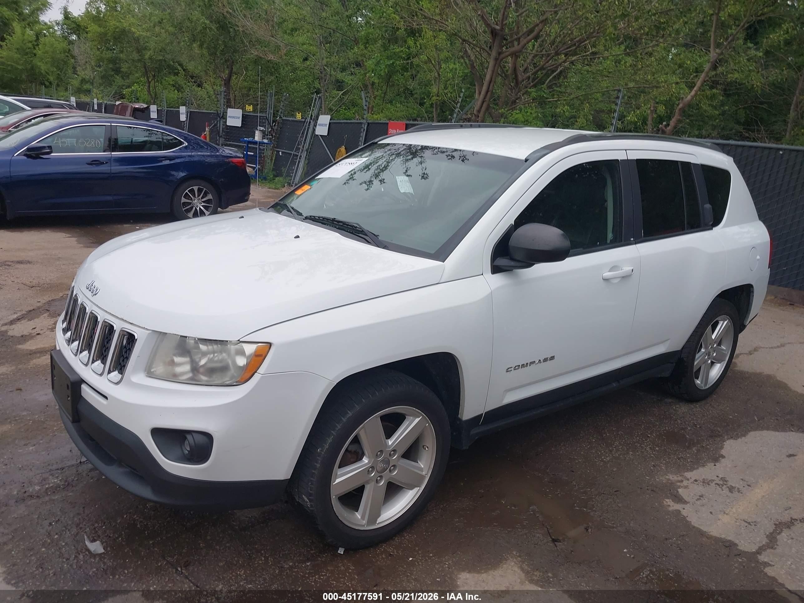 2012 Jeep Compass Limited White vin: 1C4NJCCB0CD718968
